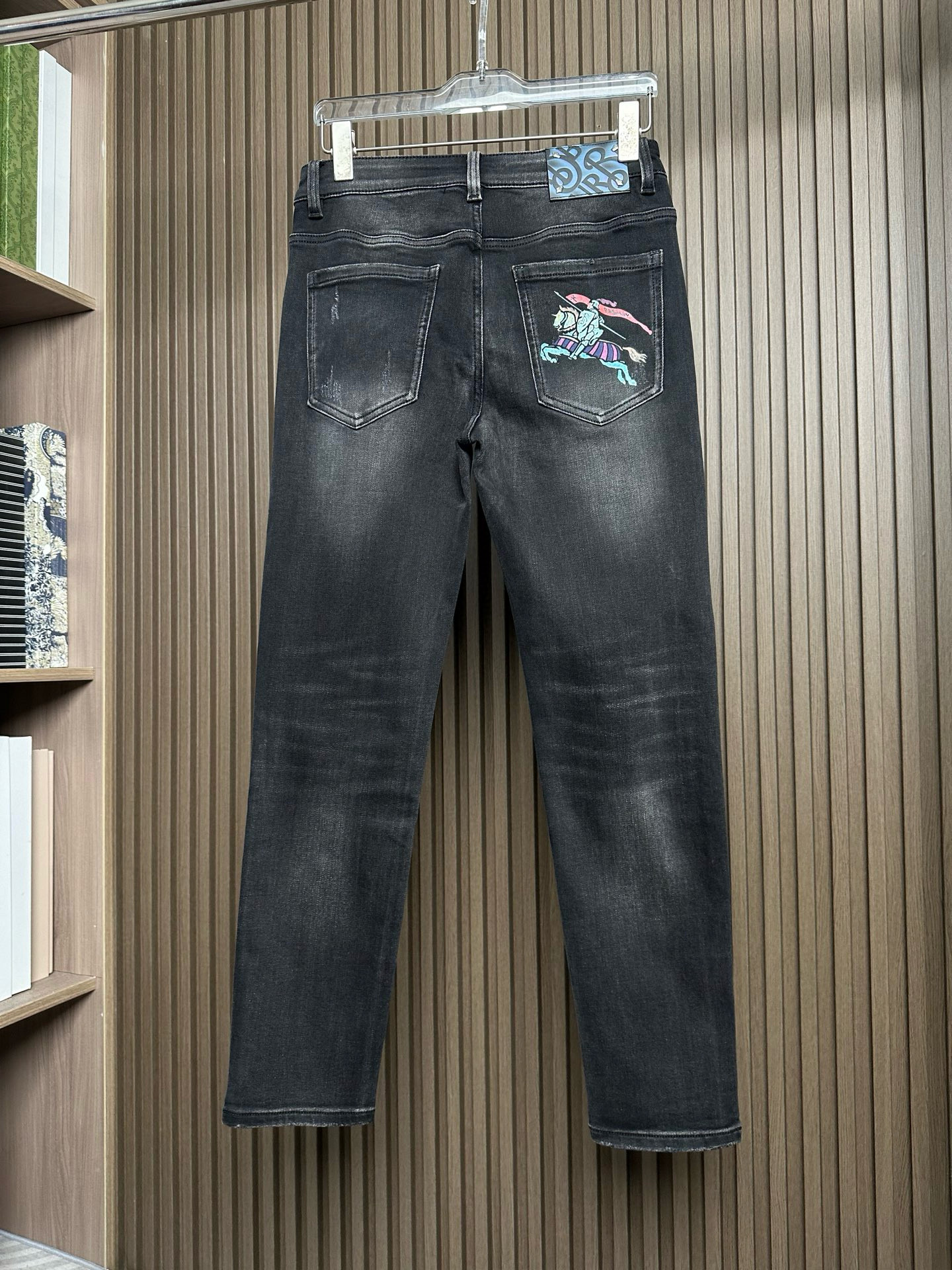 BRS Knight Graphic Black Jeans 브이알에스 나이트 그래픽 블랙 진 3