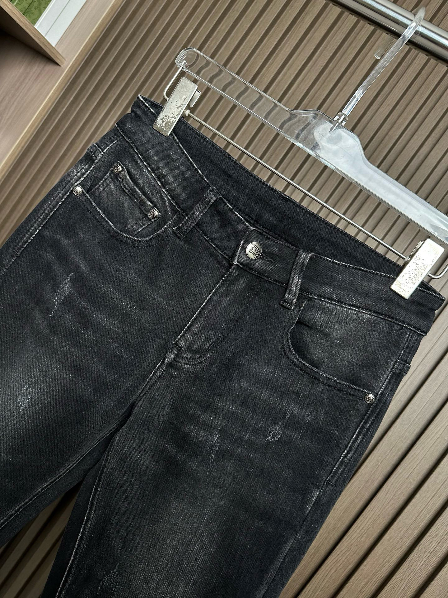 BRS Knight Graphic Black Jeans 브이알에스 나이트 그래픽 블랙 진 4