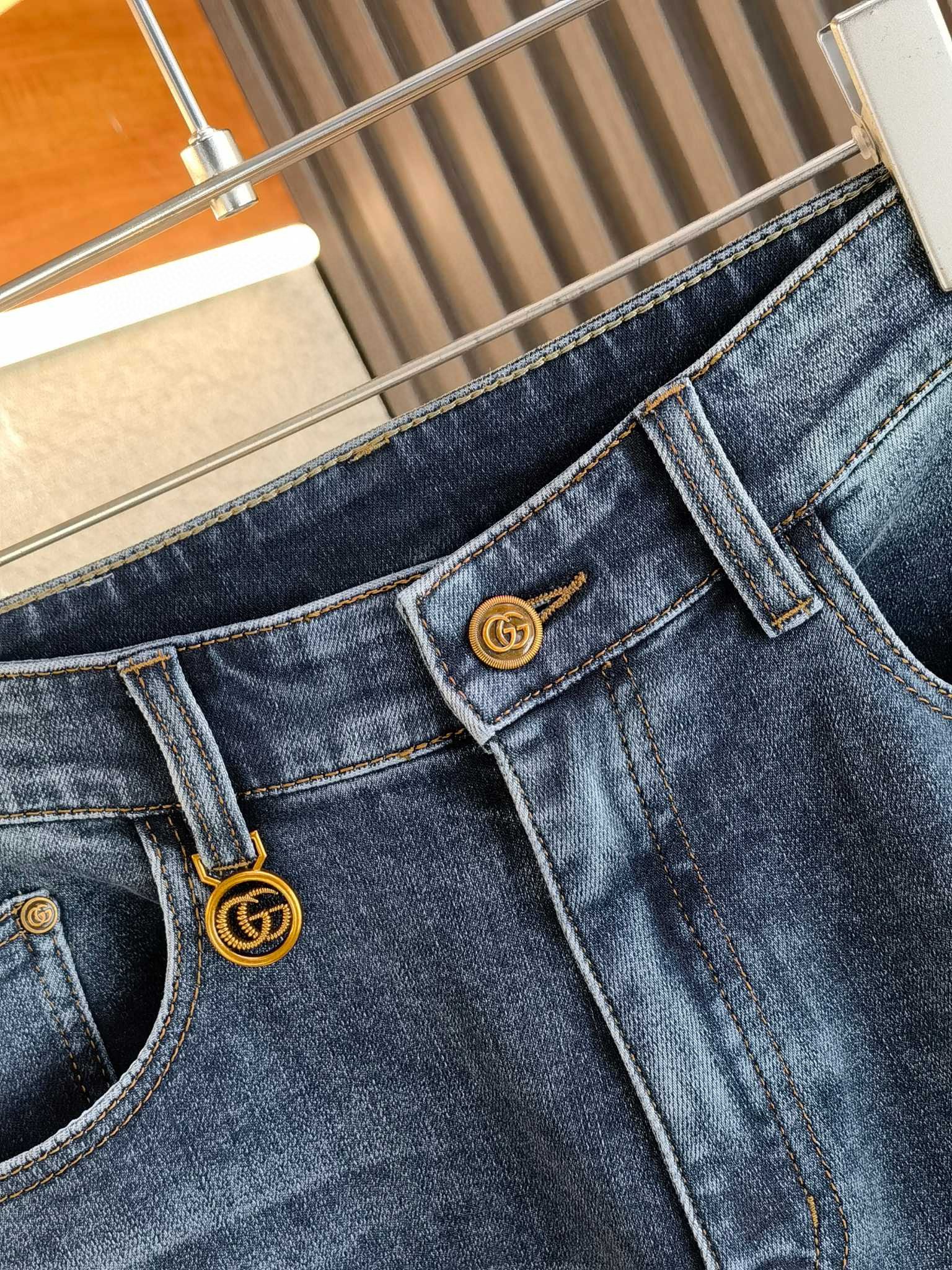 GUCCI 구찌 남성 데님 진 7