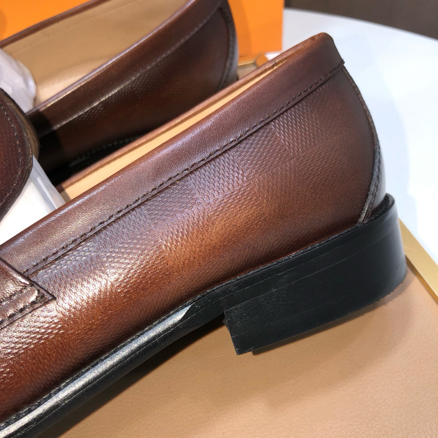 LOUIS VUITTON 루이비통 남성 소가죽 페니 로퍼 8