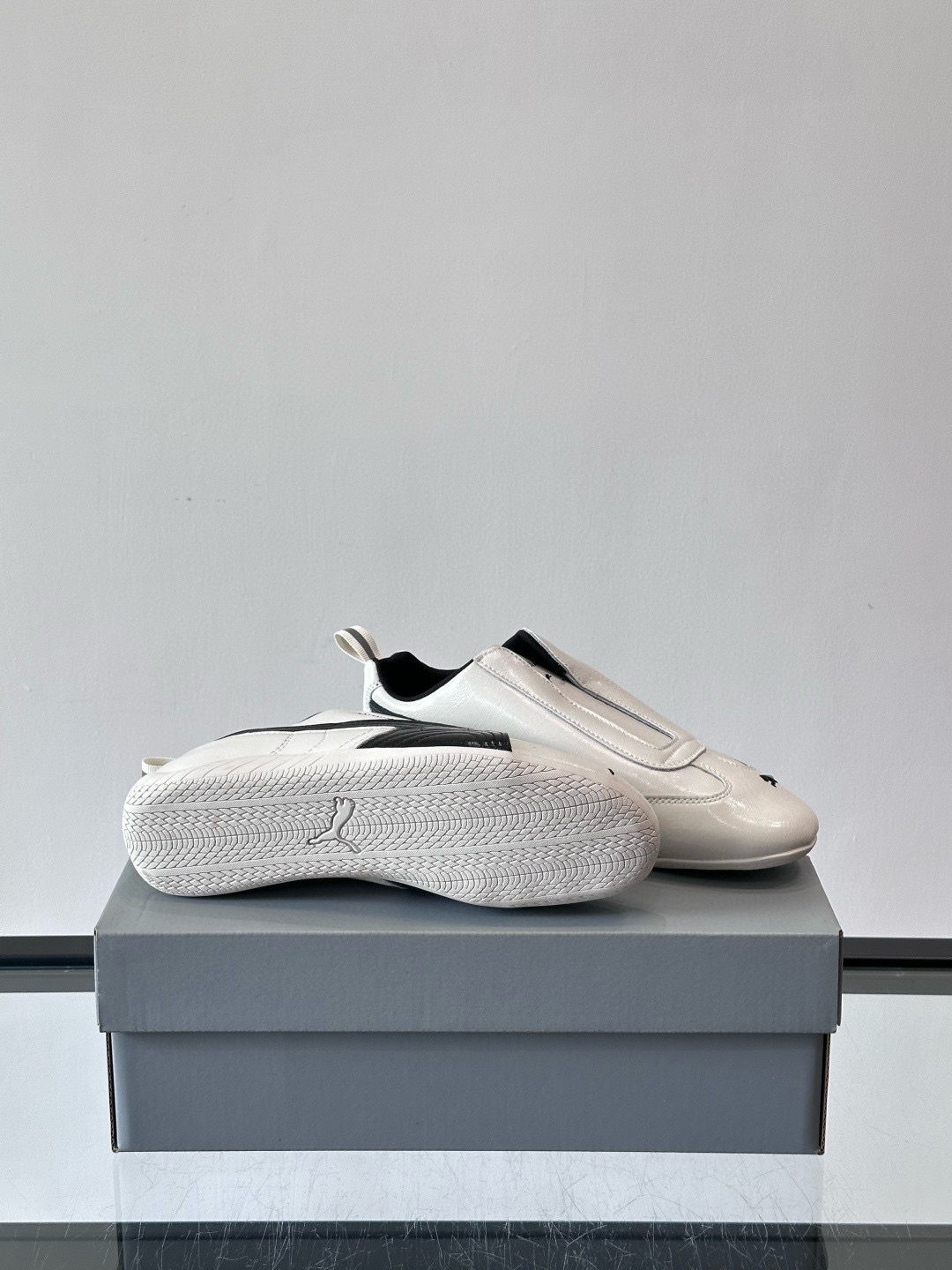 Balenciaga 발렌시아가 x PUMA Speedcat 블랙&화이트 레이싱 스니커즈 9