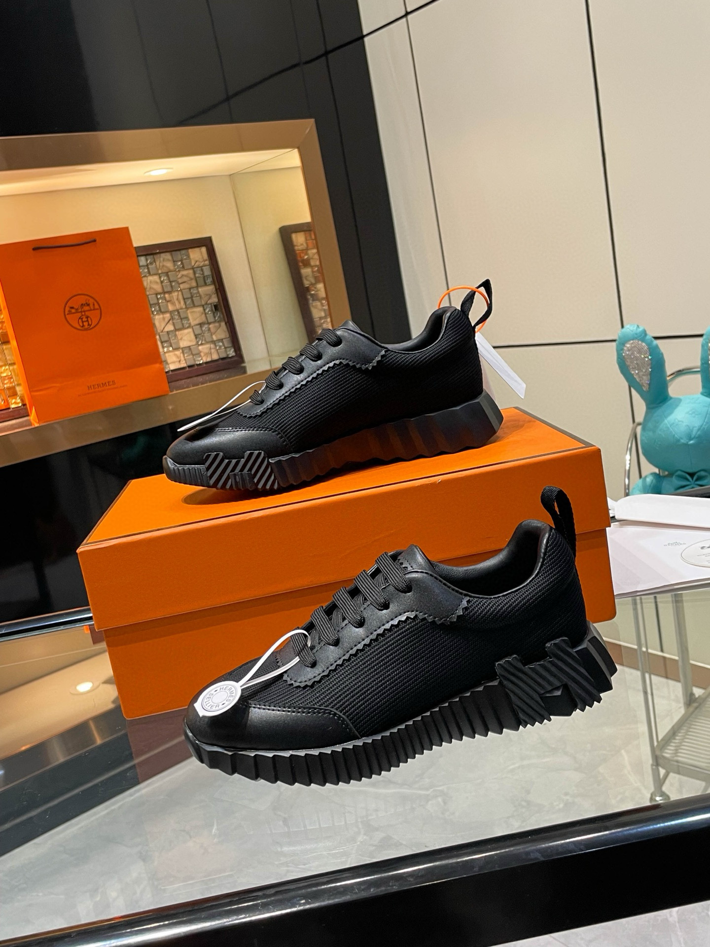 HERMES 에르메스 바운싱 핑크 스니커즈 5