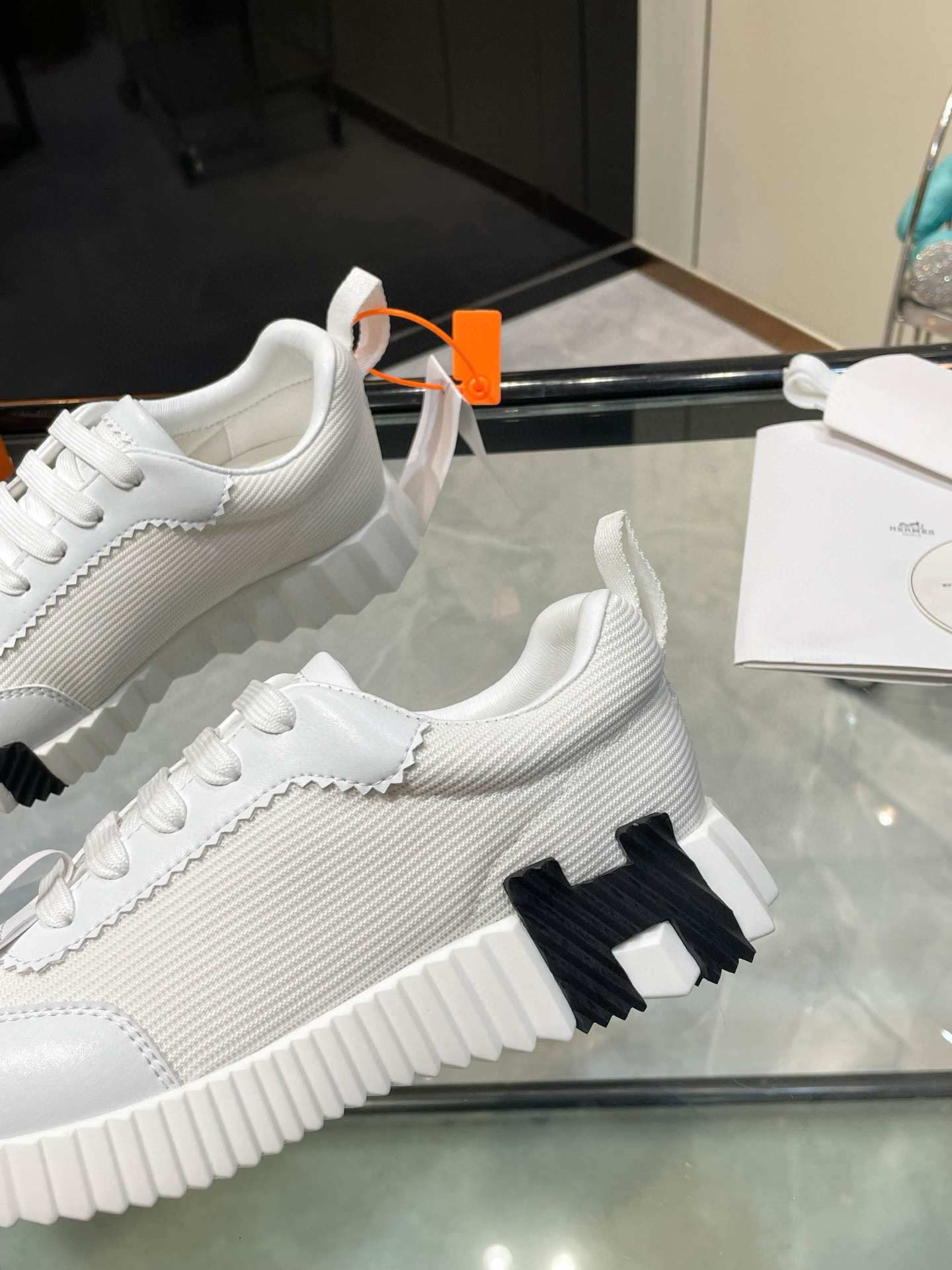 HERMES 에르메스 바운싱 핑크 스니커즈 8