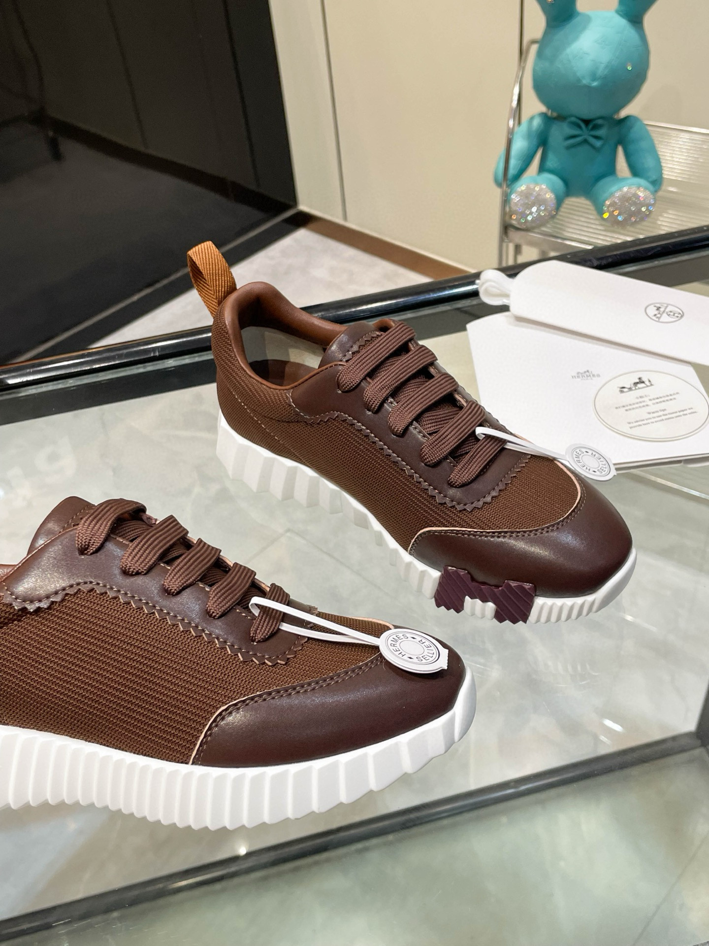 HERMES 에르메스 바운싱 핑크 스니커즈 4