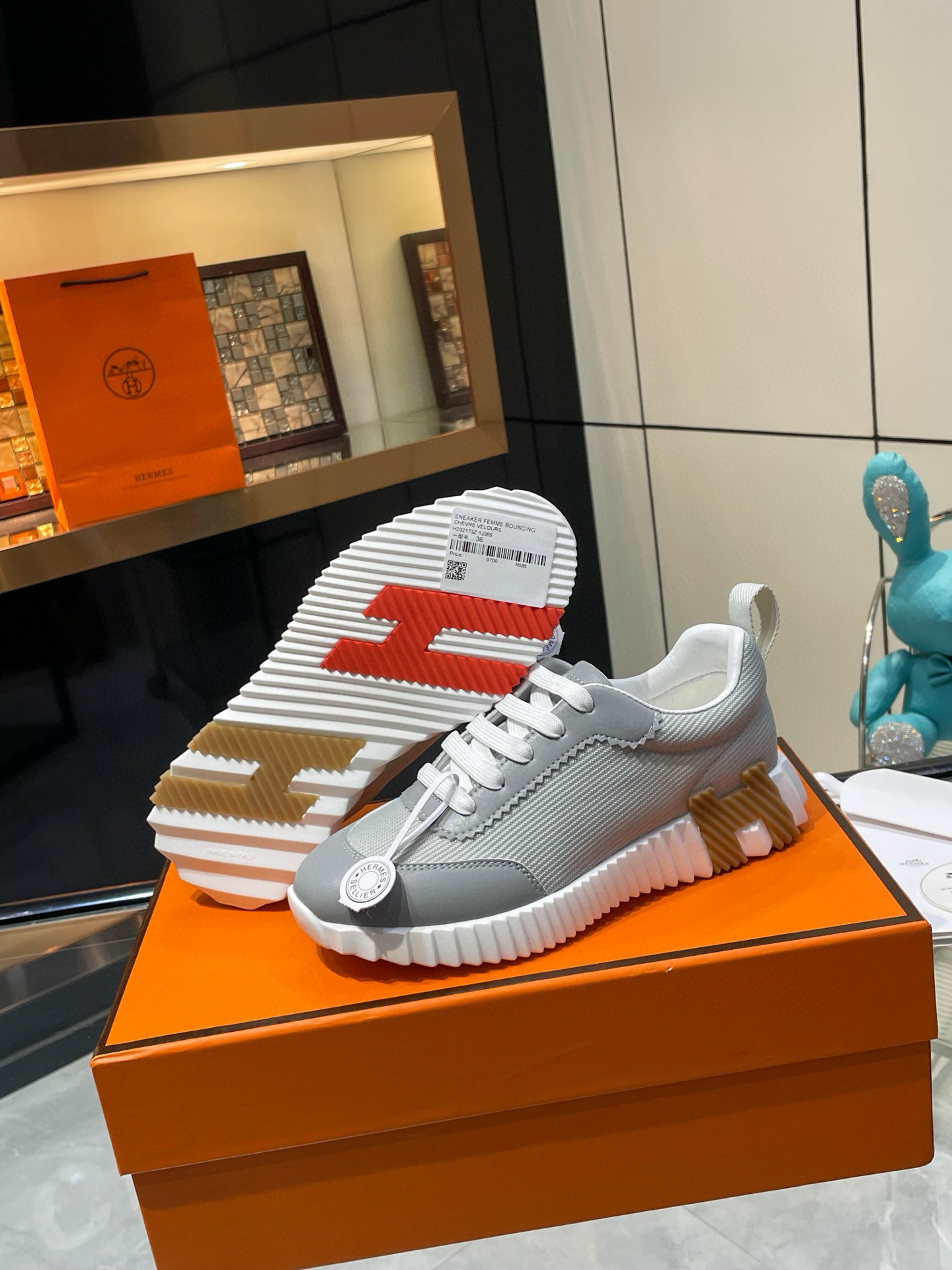 HERMES 에르메스 바운싱 핑크 스니커즈 1