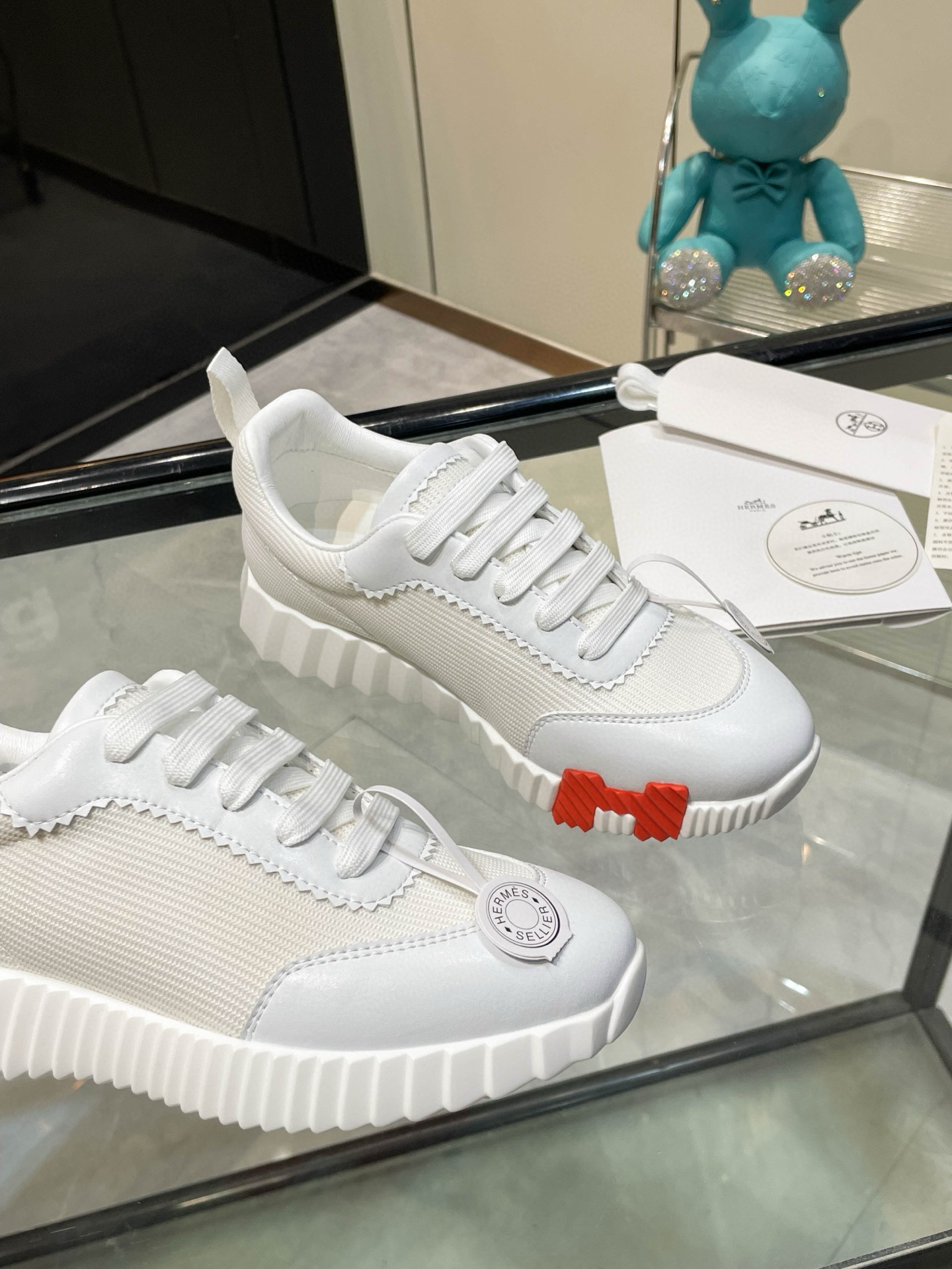 HERMES 에르메스 바운싱 핑크 스니커즈 4