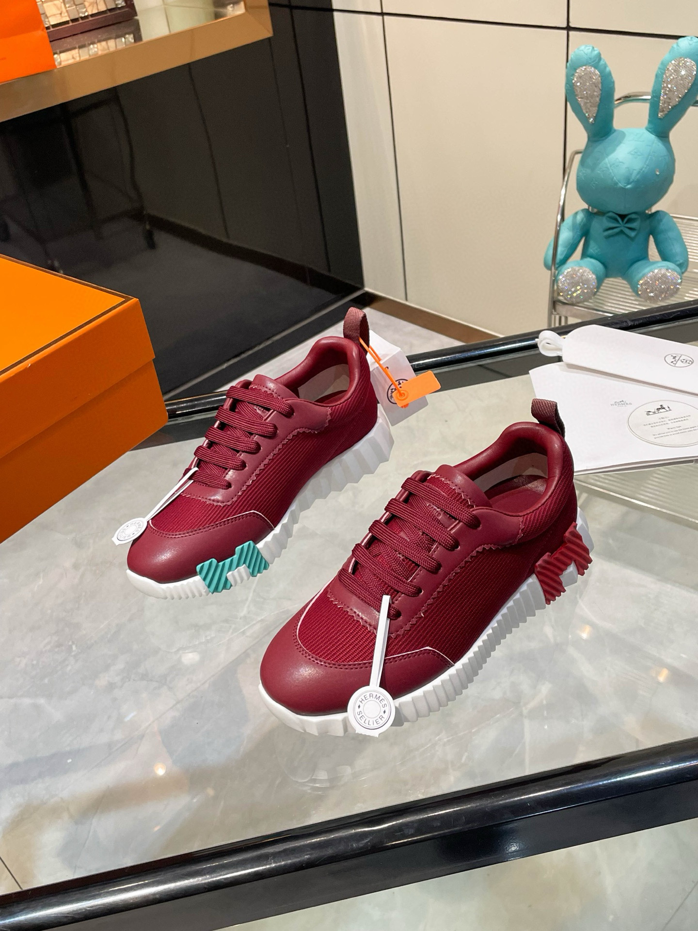 HERMES 에르메스 바운싱 핑크 스니커즈 3