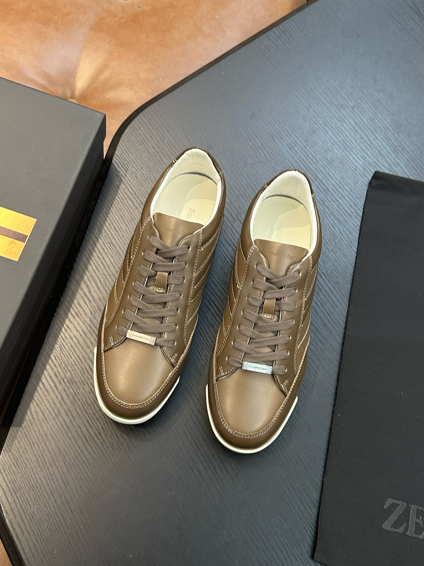 ZEGNA 제냐 남성 레더 스니커즈 3