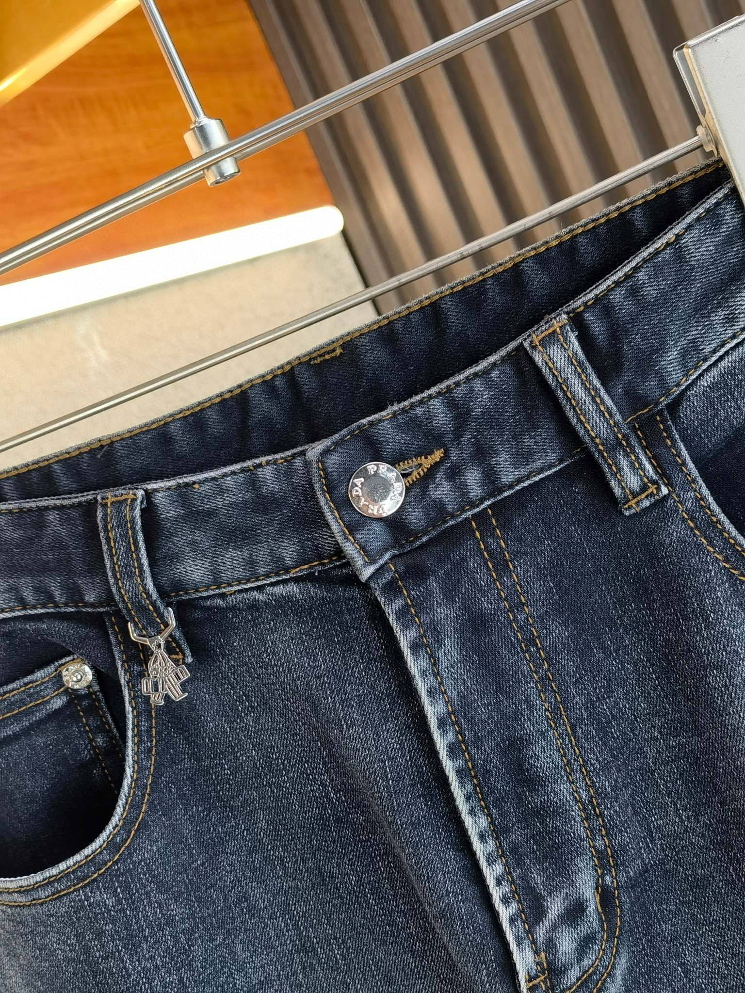 PRADA 프라다 남성 데님 진 7