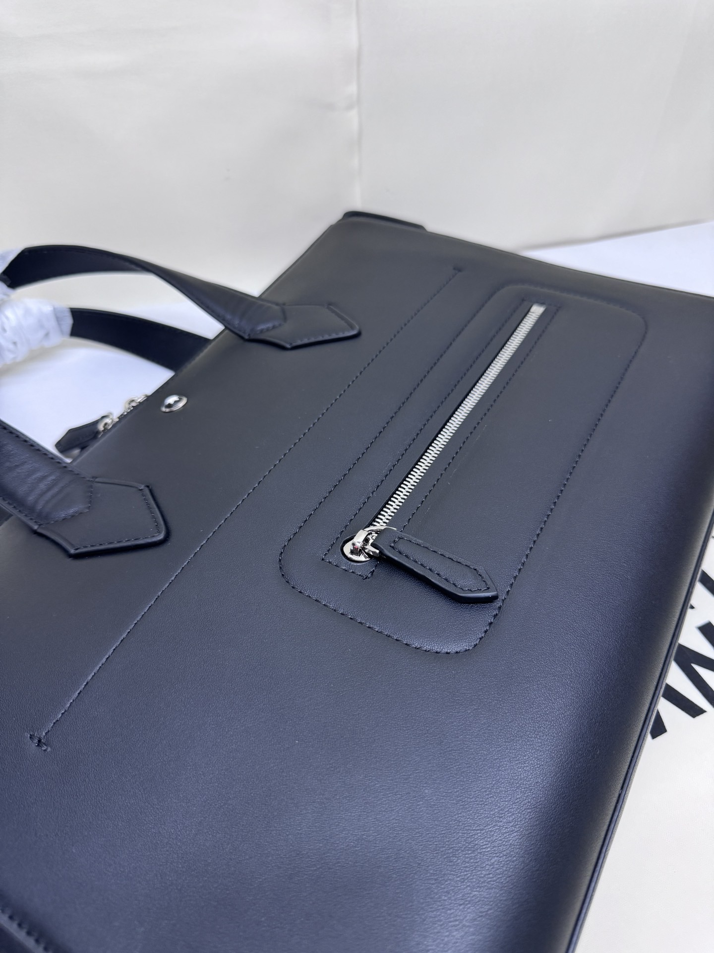 MONTBLANC 몽블랑 서류가방 MB130043 37cm 16