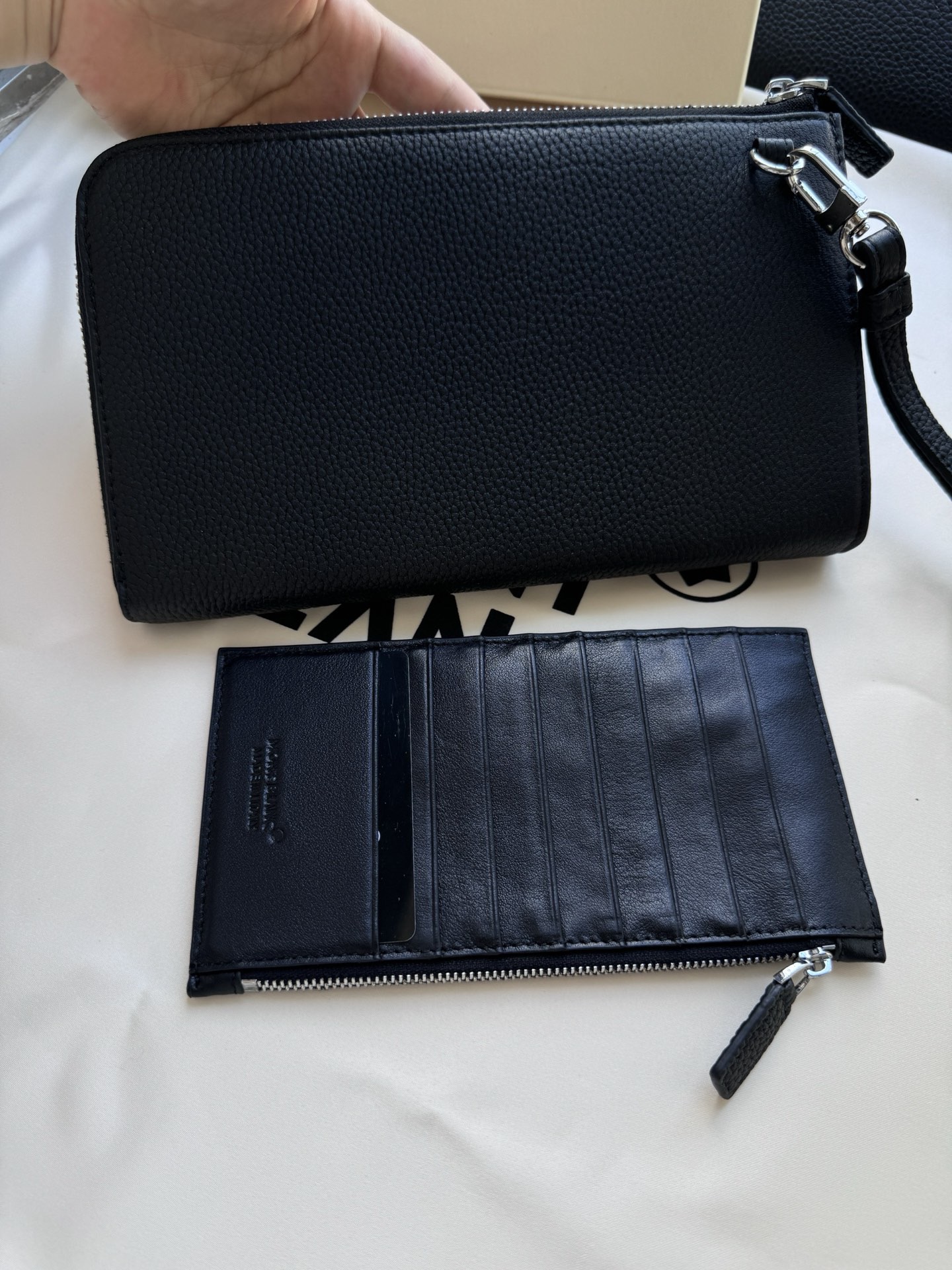 Montblanc 몽블랑 소프트 그레인 레더 클러치백 22.5cm 6