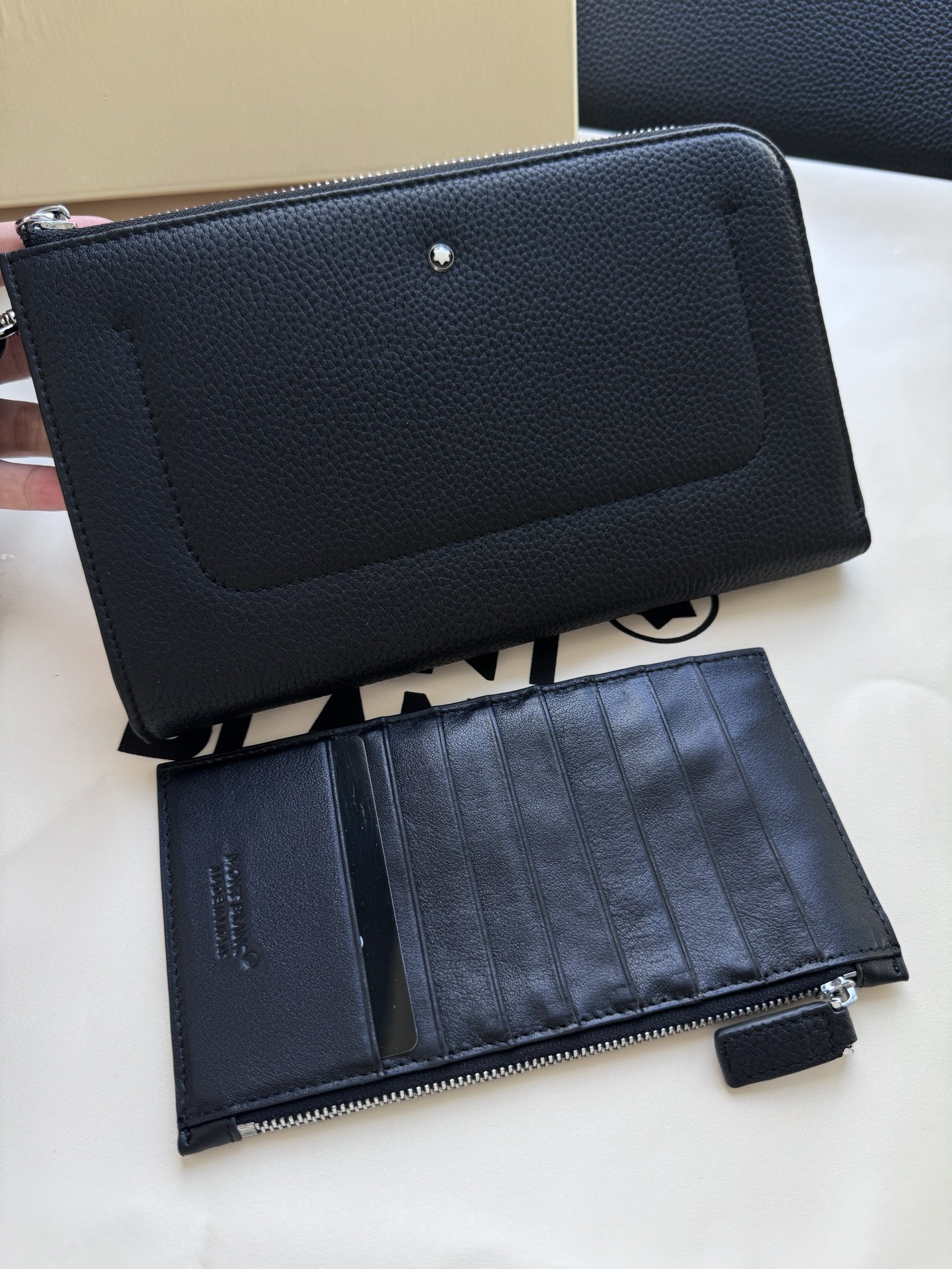 Montblanc 몽블랑 소프트 그레인 레더 클러치백 22.5cm 8