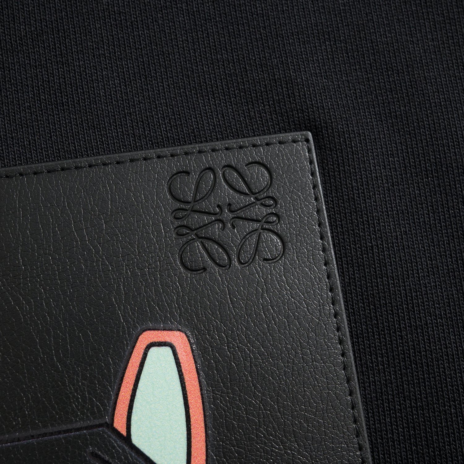 FENDI 펜디 FW2025 강아지 패치 후디 10