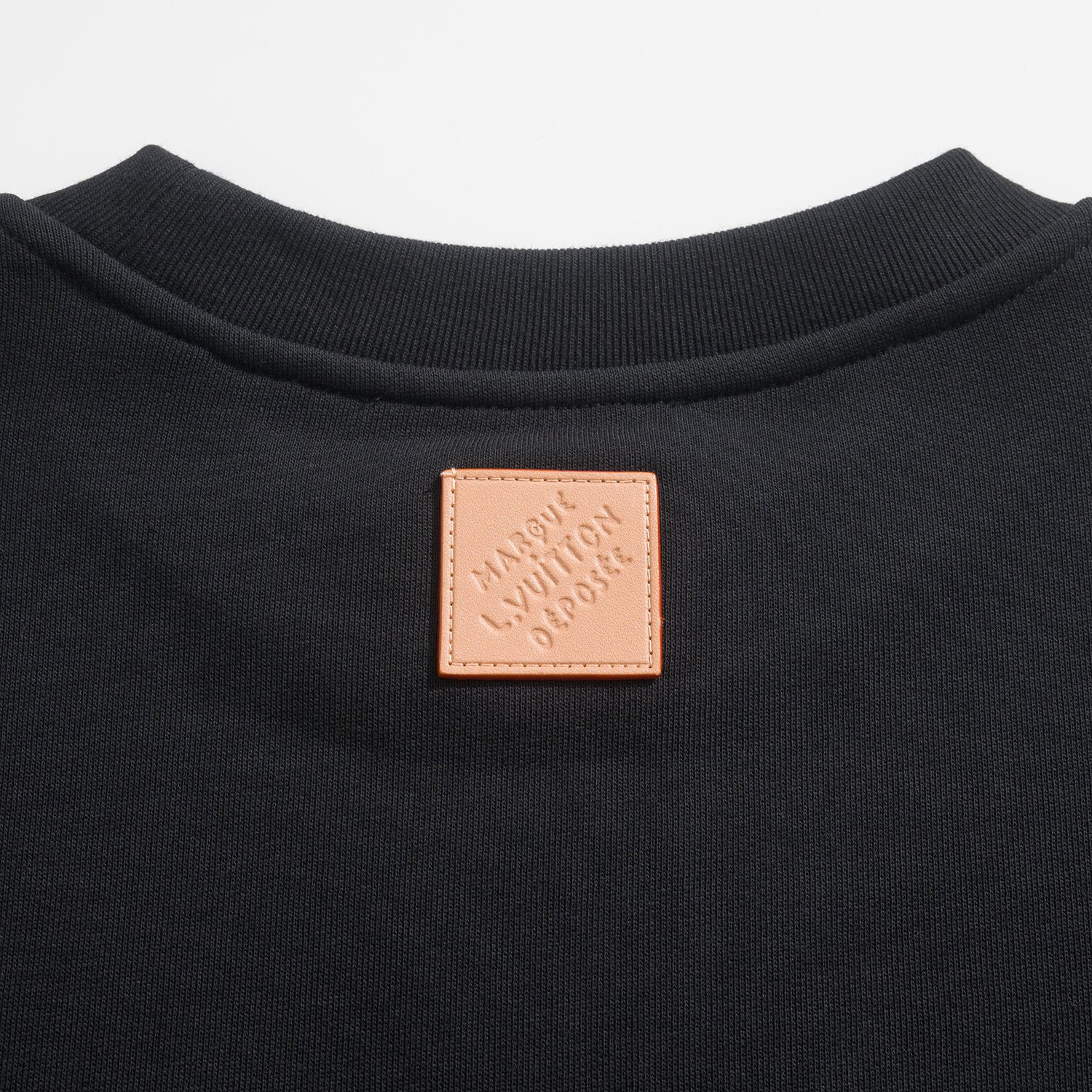 LOUIS VUITTON 루이비통 FW2024 자수 라운드 스웨트셔츠 11