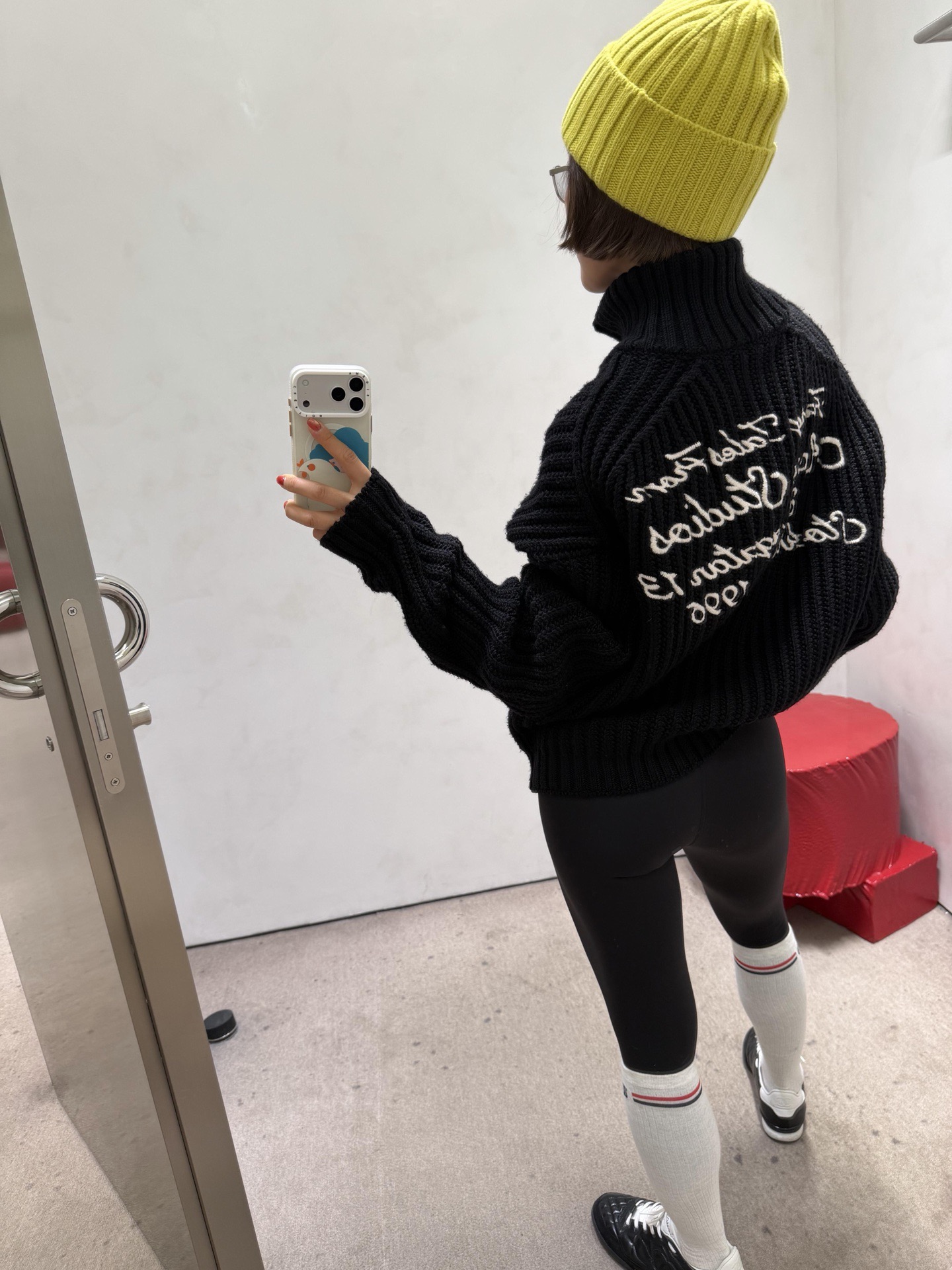 Acne Studios 스튜디오 FW2024 자수 디테일 니트 재킷 2