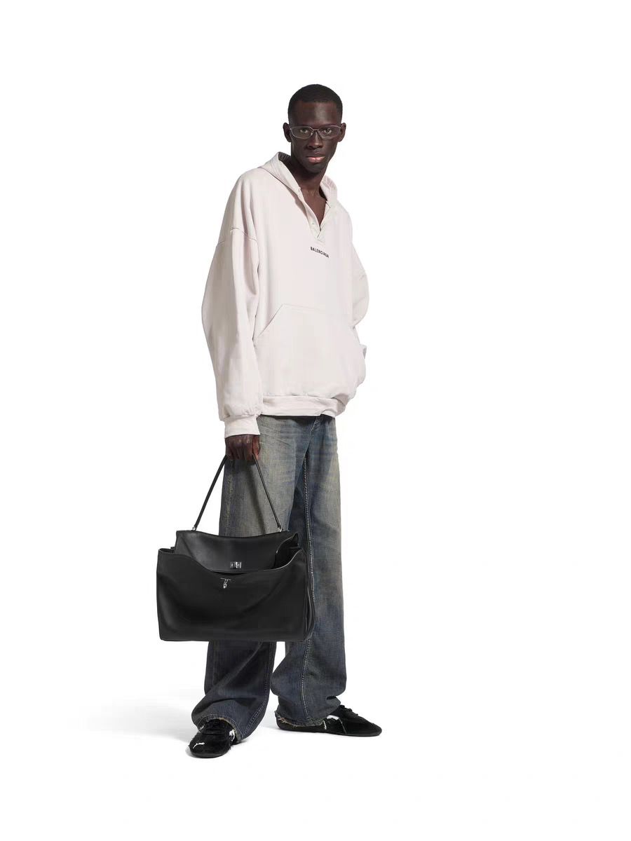 BALENCIAGA 발렌시아가 FW2023 로고 후드 스웨트셔츠 5