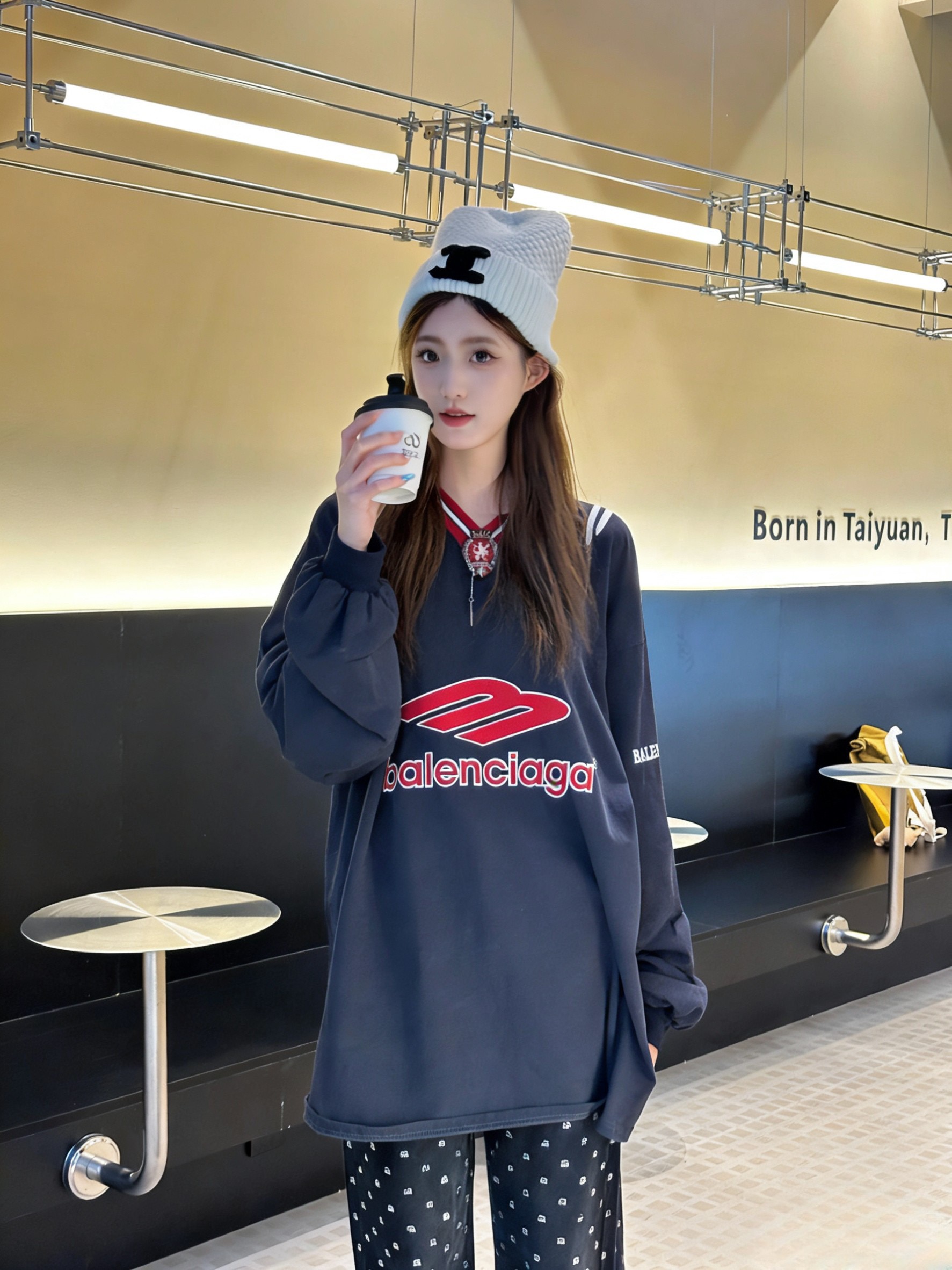 BALENCIAGA 발렌시아가 FW2023 V넥 긴팔 티셔츠 6