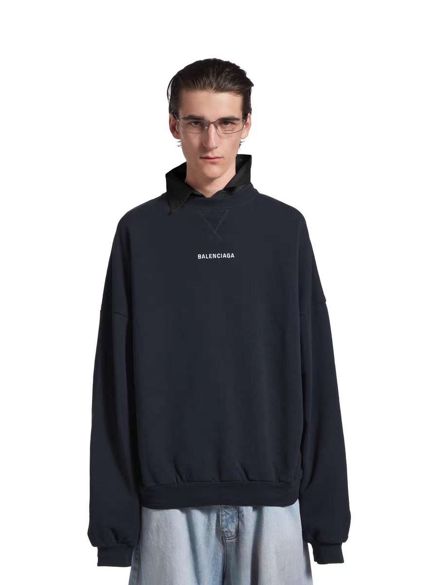 BALENCIAGA 발렌시아가 FW2023 자수 디테일 스웨트셔츠 4