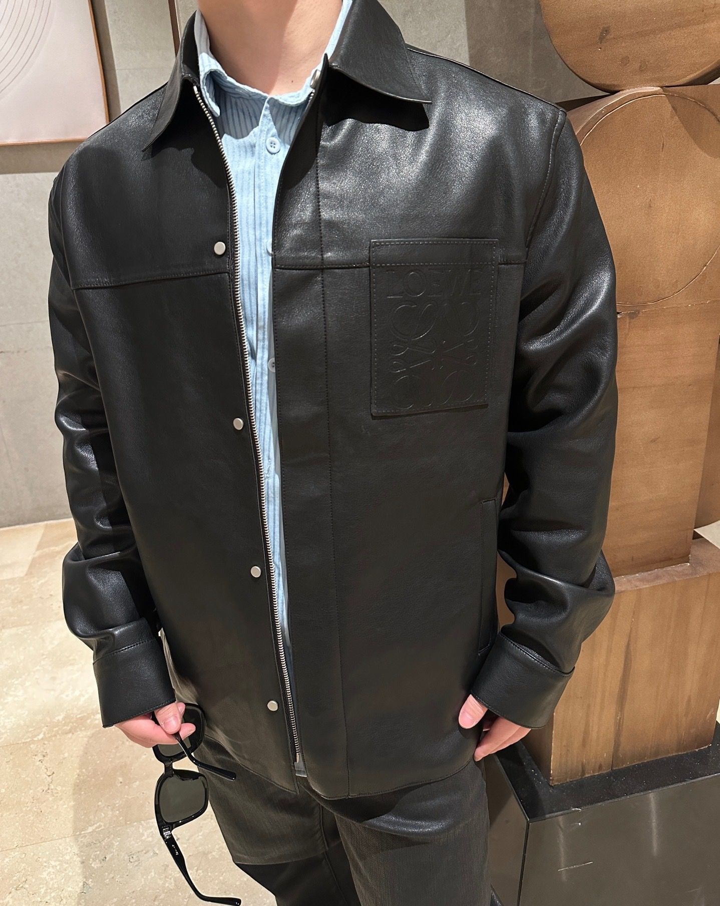 LOEWE 로에베 FW2023 양가죽 셔츠 재킷 1