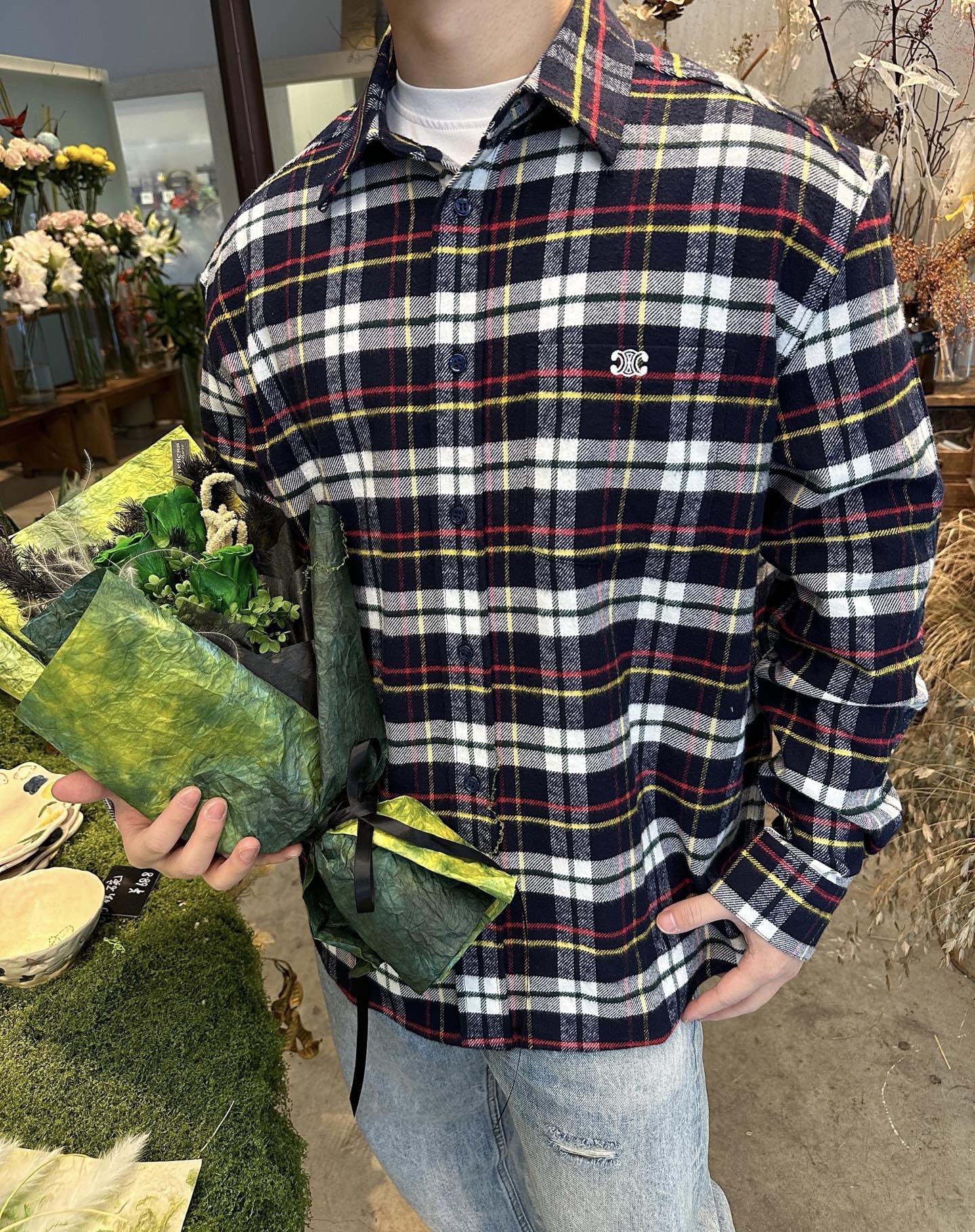 CELINE 셀린느 FW2023 체크 패턴 셔츠 6