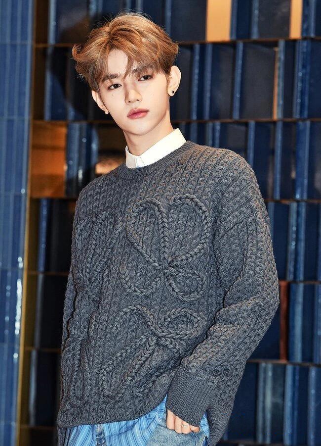 LOEWE 로에베 2025FW 케이블 니트 스웨터 2