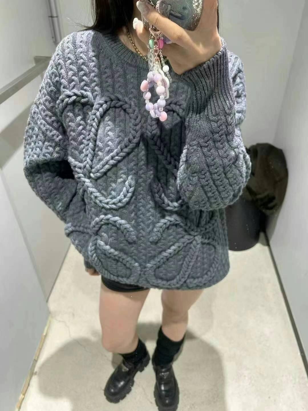 LOEWE 로에베 2025FW 케이블 니트 스웨터 8