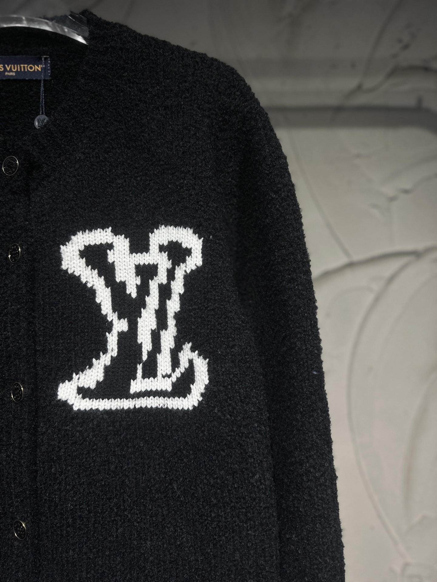 LOUIS VUITTON 루이비통 FW2025 라운드넥 니트 가디건 13