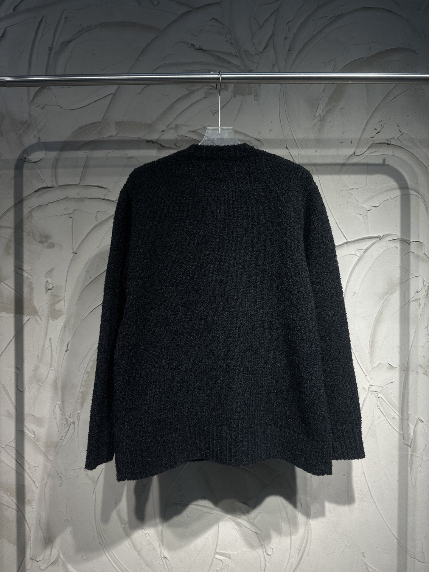 LOUIS VUITTON 루이비통 FW2025 라운드넥 니트 가디건 20