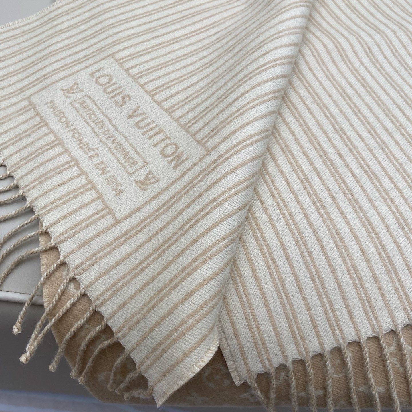 LOUIS VUITTON 루이비통 모노그램 머플러 베이지 5