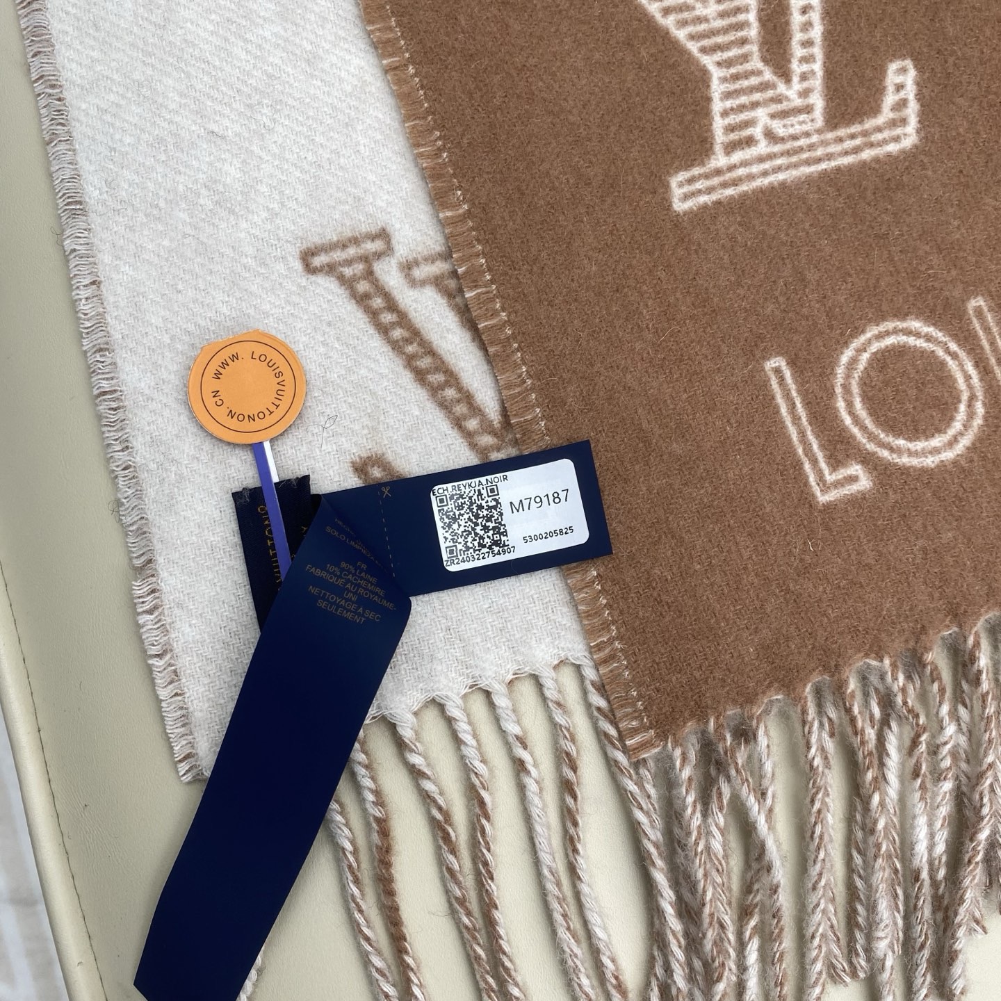 LOUIS VUITTON 루이비통 모노그램 머플러 베이 8