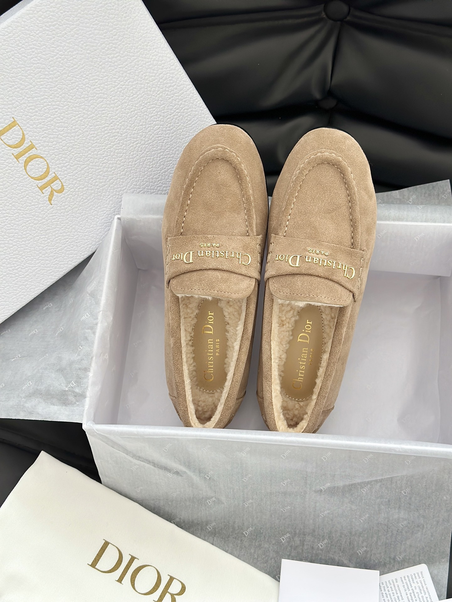 DIOR 디올 알프스 디올 보이 양털 로퍼 8