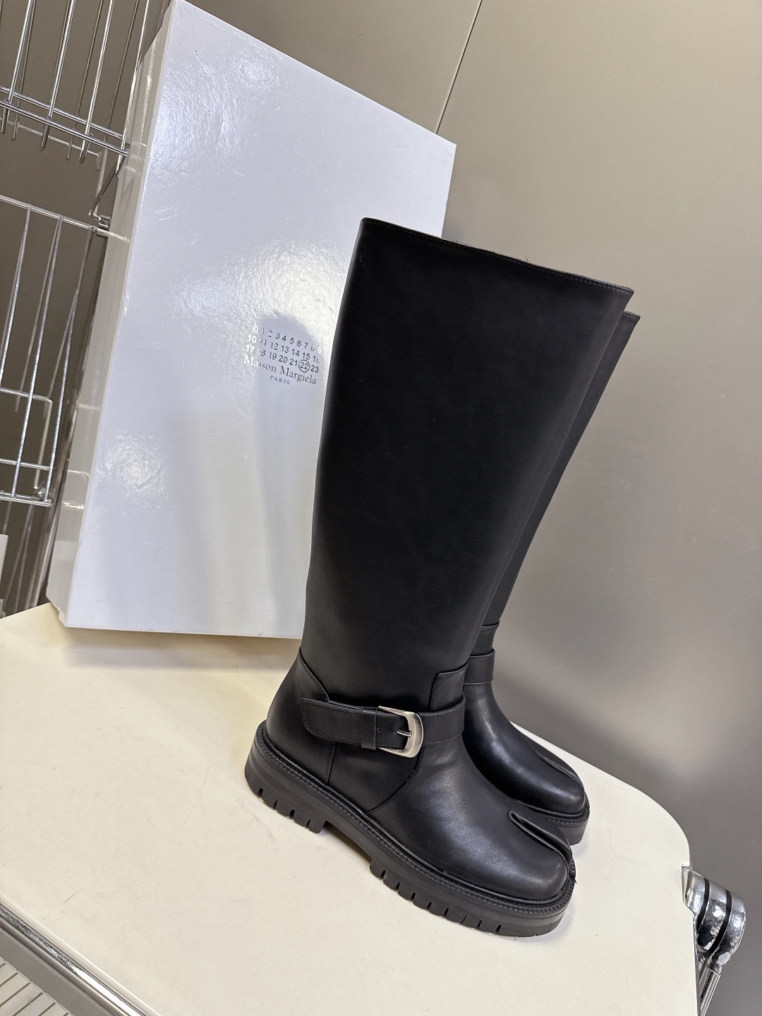 MAISON MARGIELA 마르지엘라 MM6 타비 부츠 블랙 5