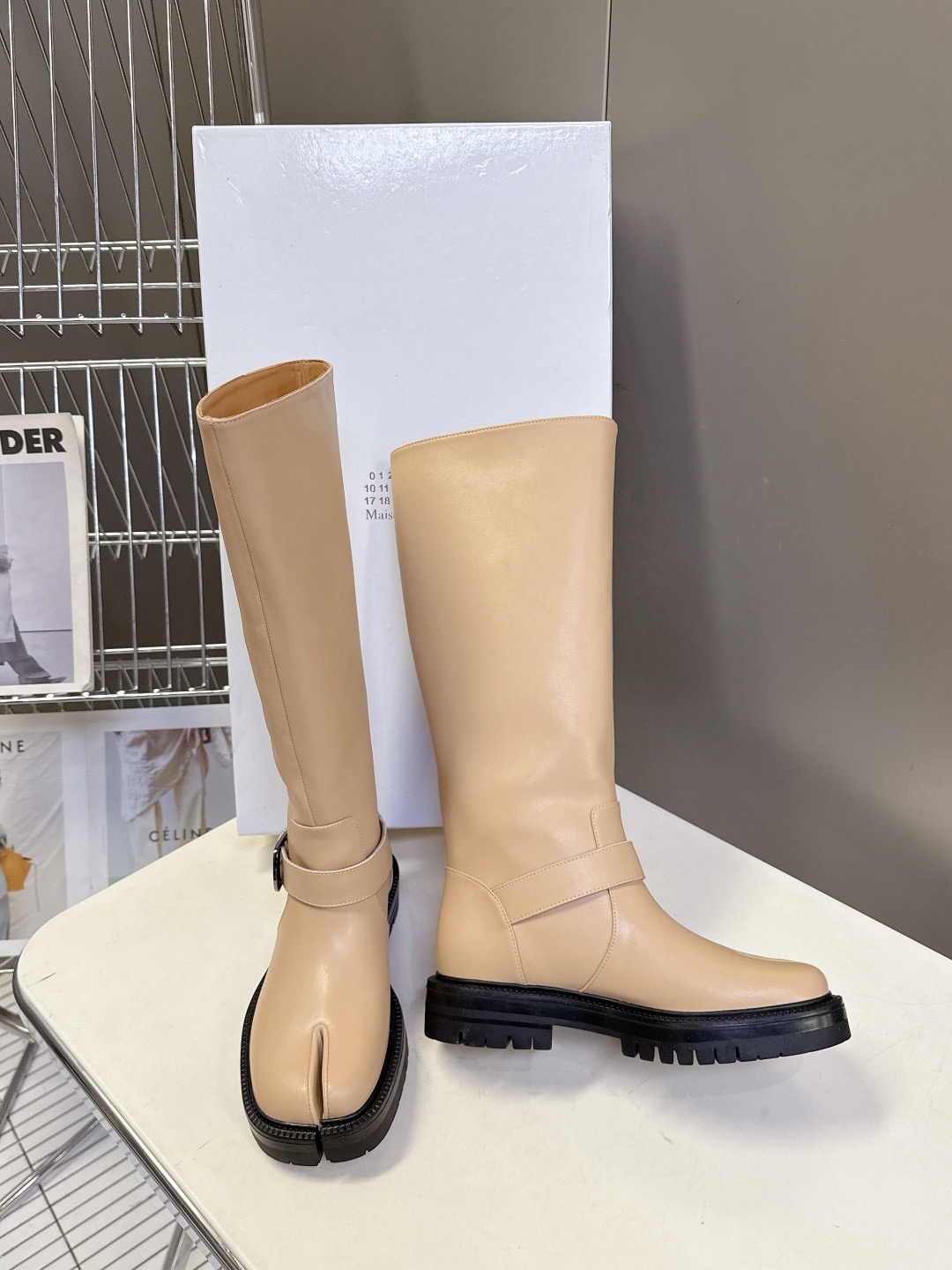 MAISON MARGIELA 마르지엘라 MM6 타비 부츠 블랙 4