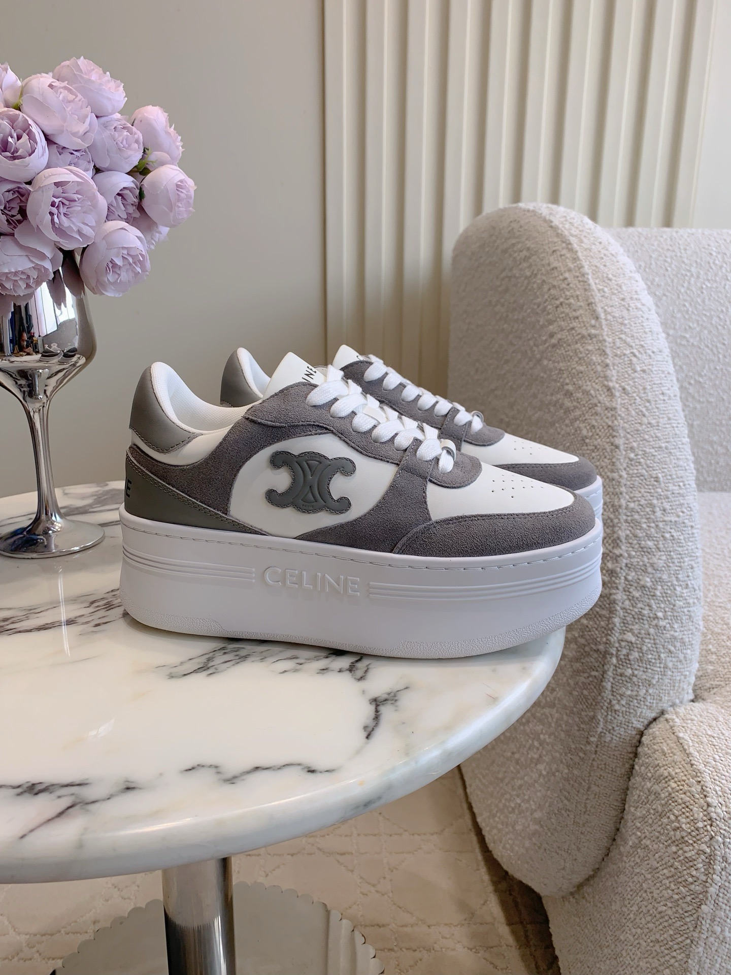 CELINE 셀린느 키높이 스니커즈 화이트 1