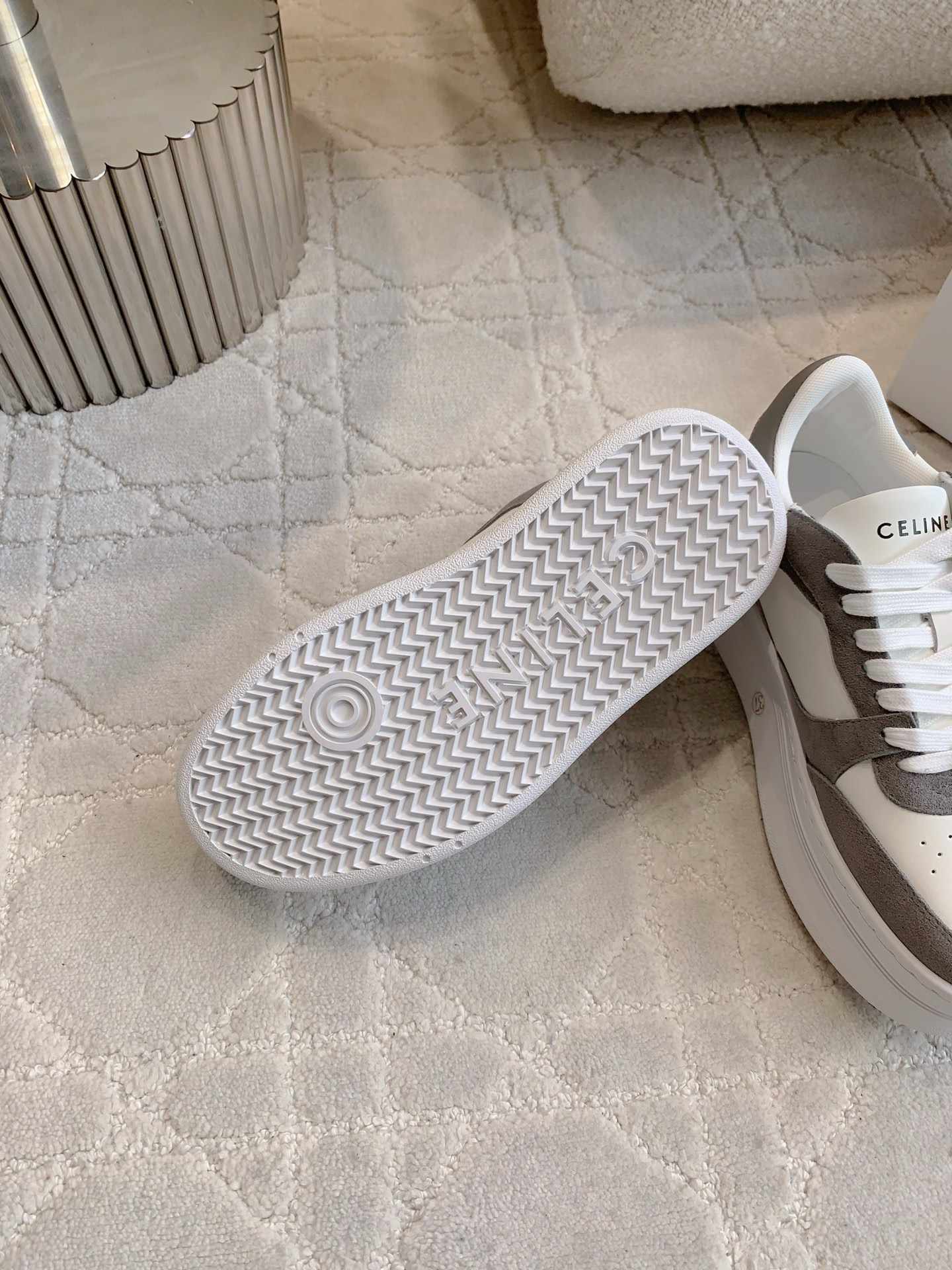 CELINE 셀린느 키높이 스니커즈 화이트 6