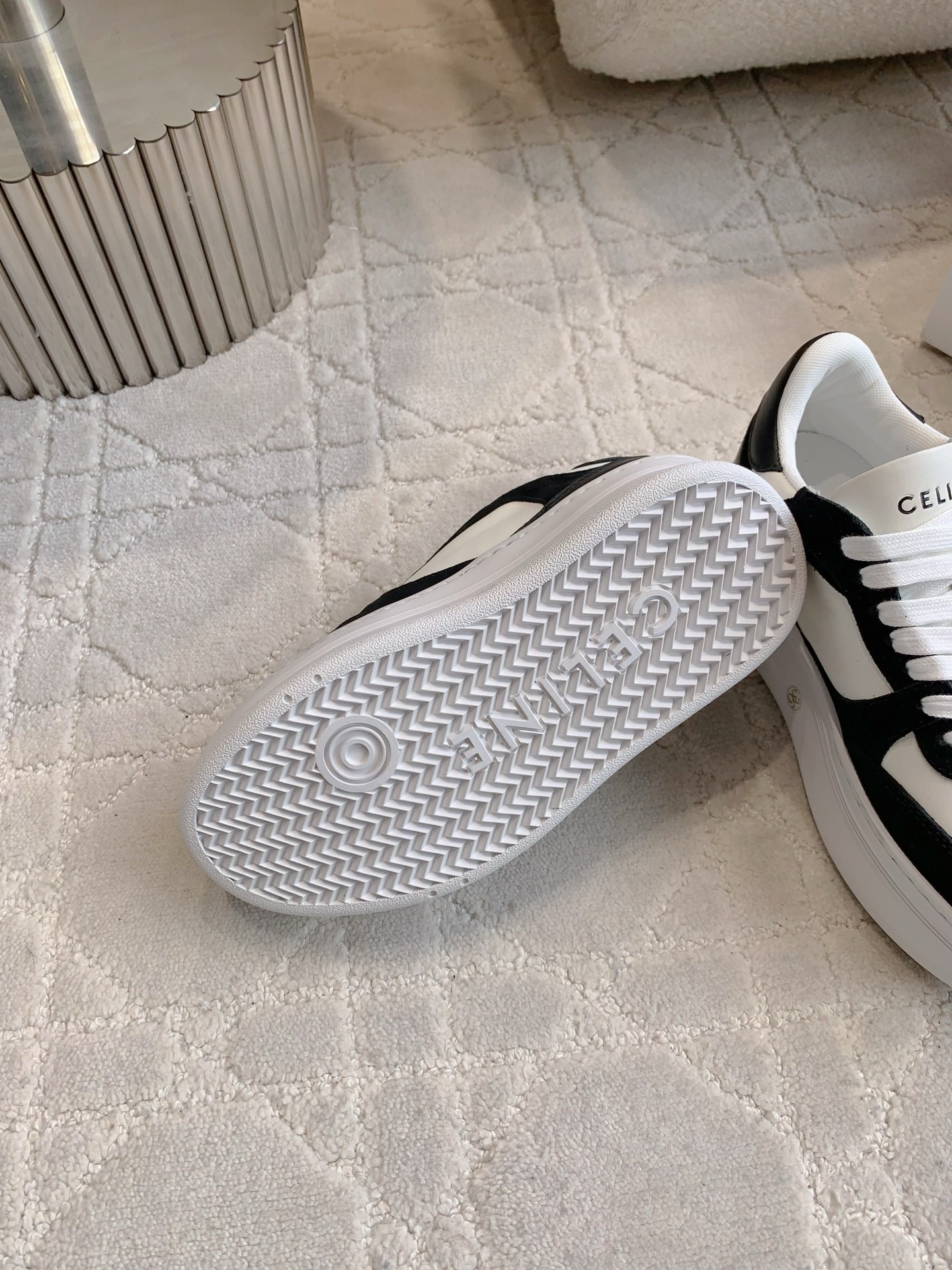 CELINE 셀린느 키높이 스니커즈 화이트 6