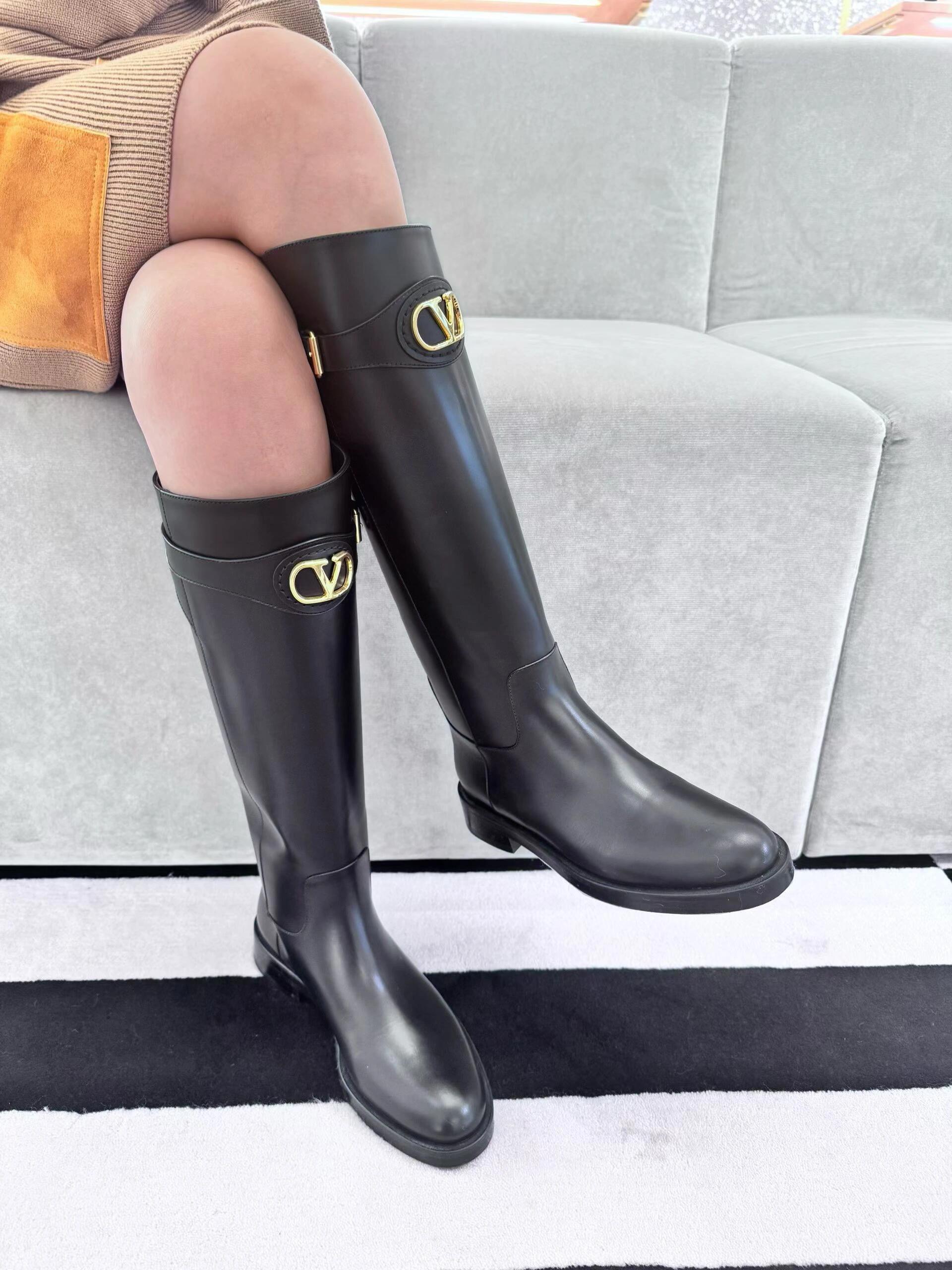 VALENTINO 발렌티노 V 로고 부츠 블랙 2