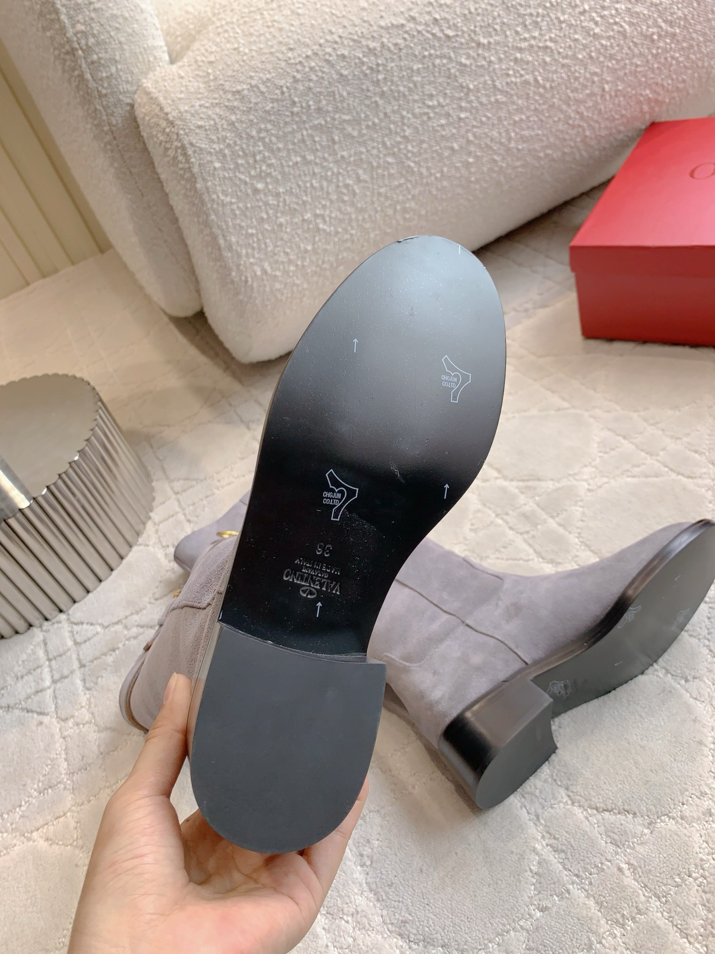 VALENTINO 발렌티노 V 로고 부츠 블랙 5