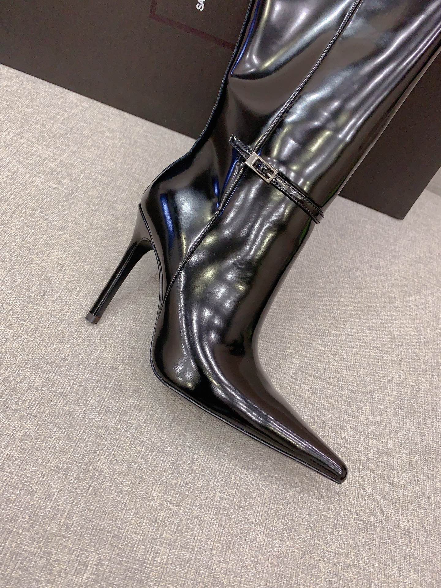 SAINT LAURENT 생로랑 포인티드 토 하이힐 부츠 블랙 7