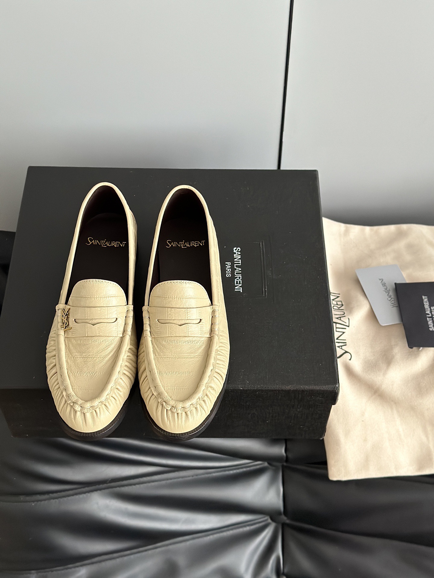 SAINT LAURENT 생로랑 YSL LE 로퍼 3