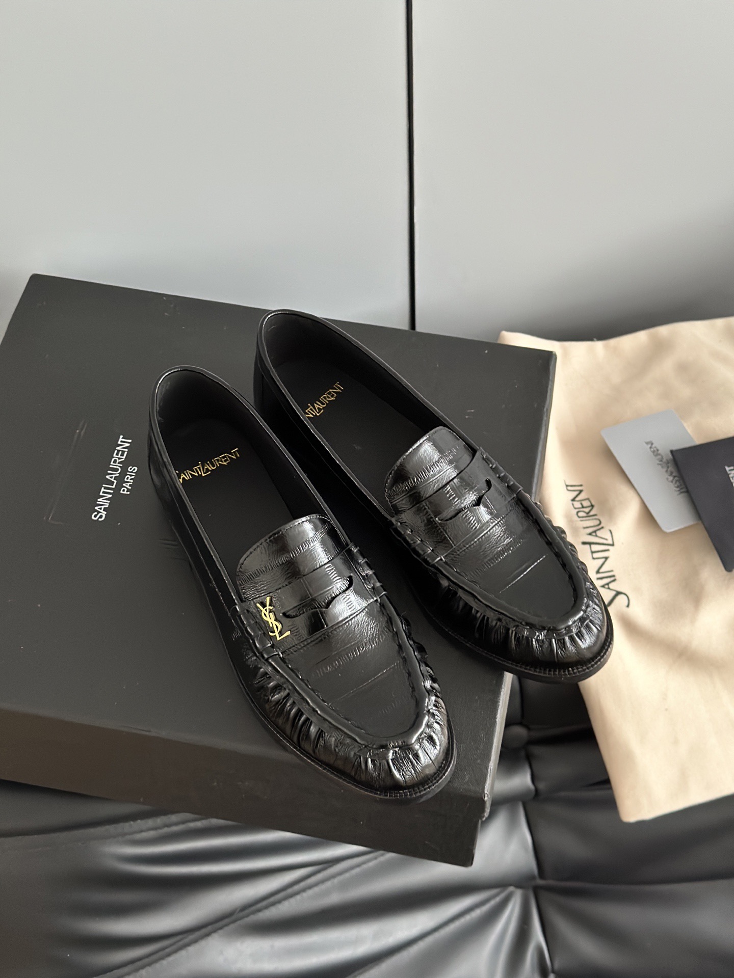 SAINT LAURENT 생로랑 YSL LE 로퍼 4