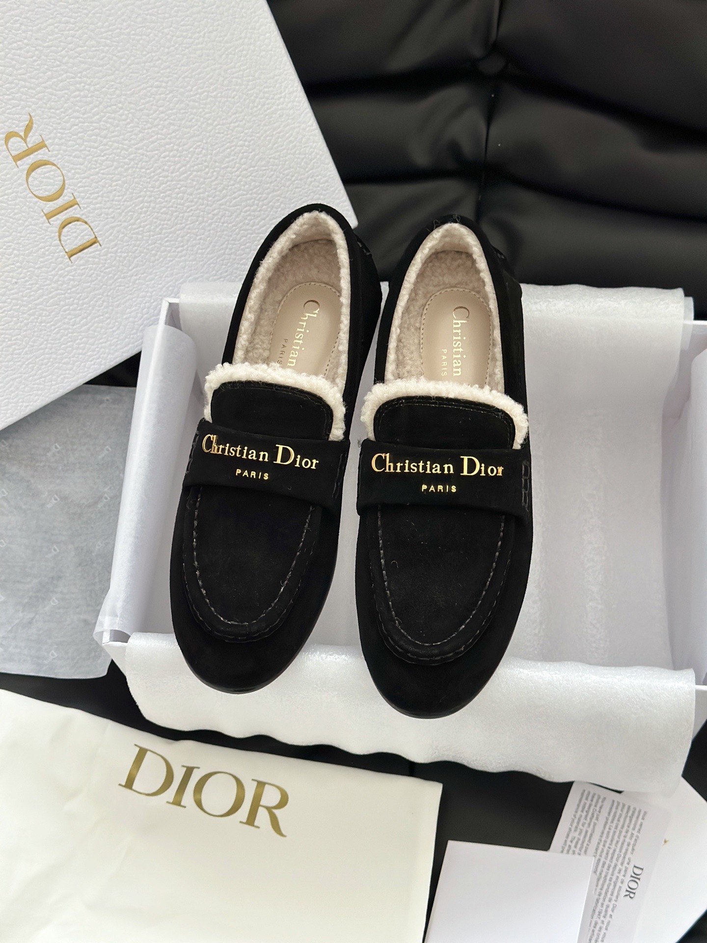 DIOR 디올 알프스 디올 보이 양털 로퍼 10