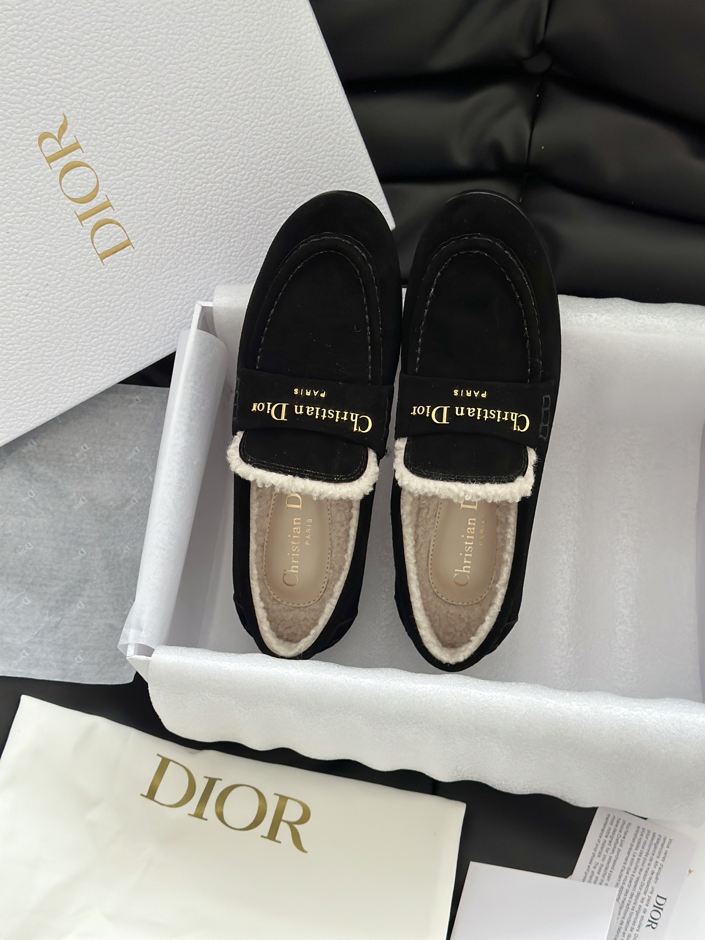 DIOR 디올 알프스 디올 보이 양털 로퍼 11