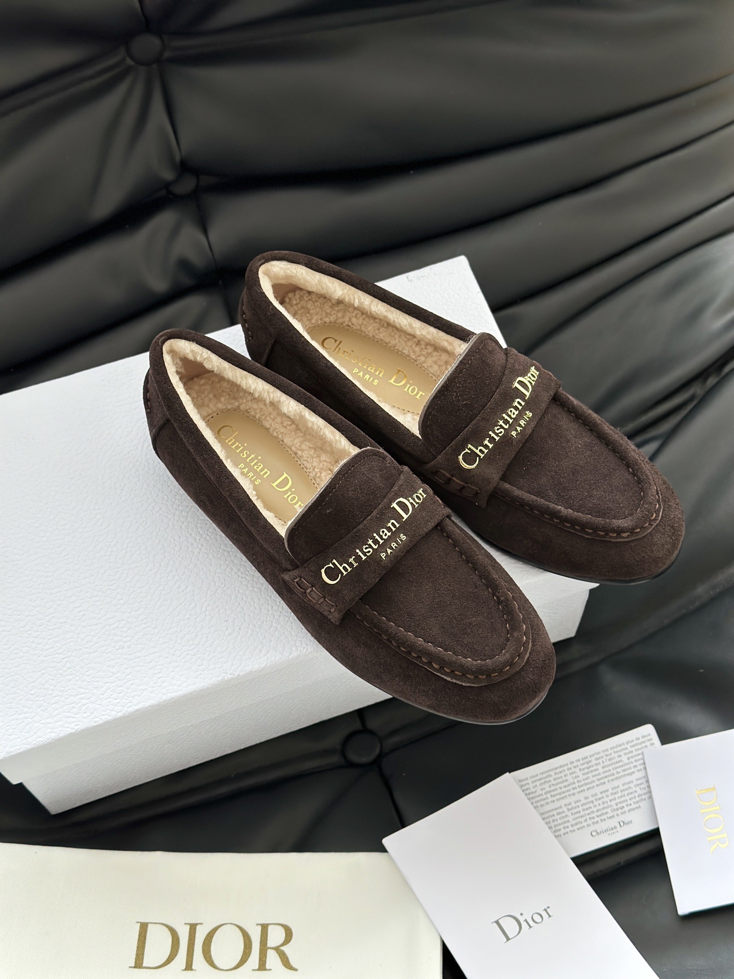 DIOR 디올 알프스 디올 보이 양털 로퍼 5