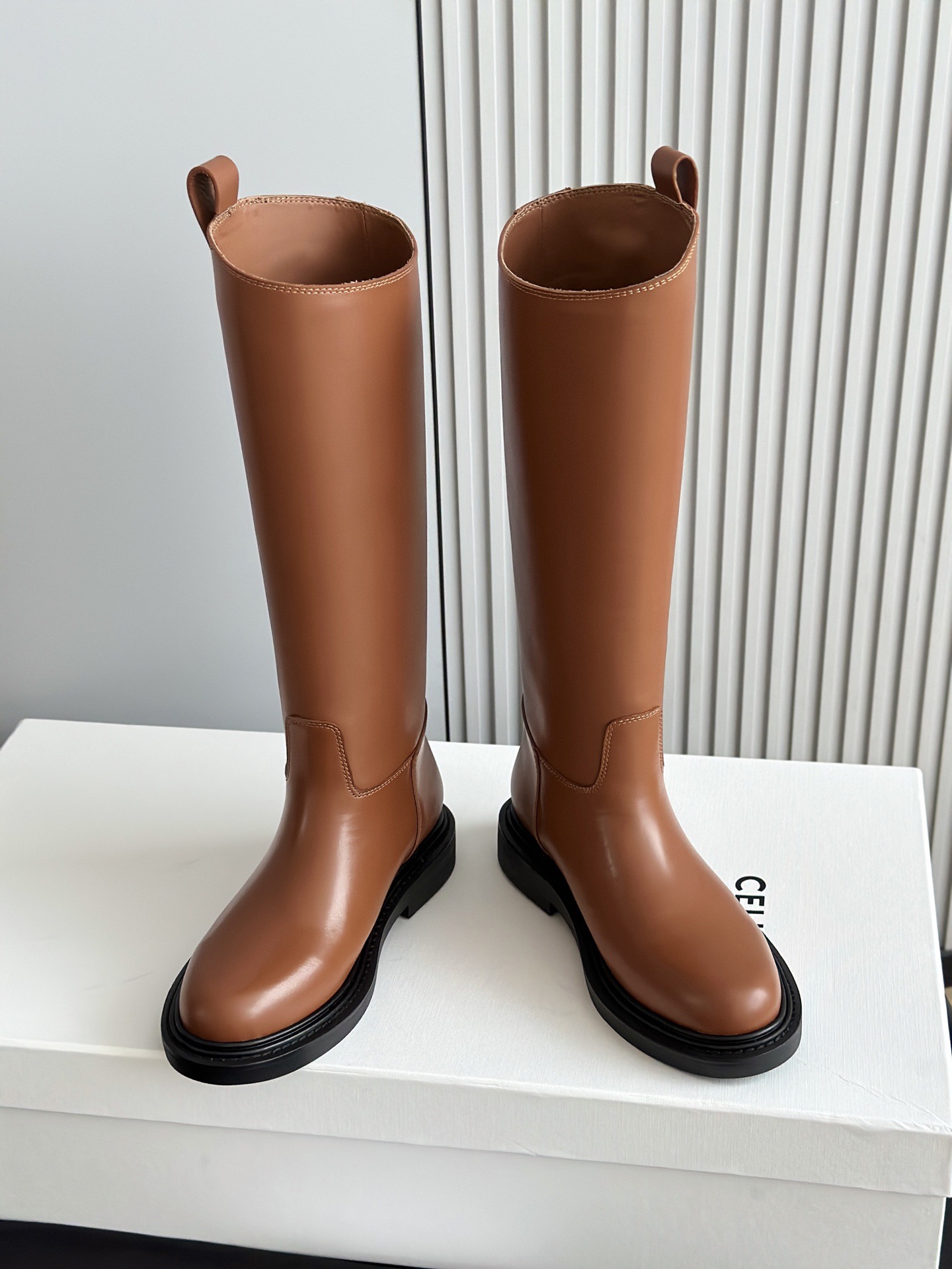 CELINE 셀린 라이딩 부츠 브라운 3