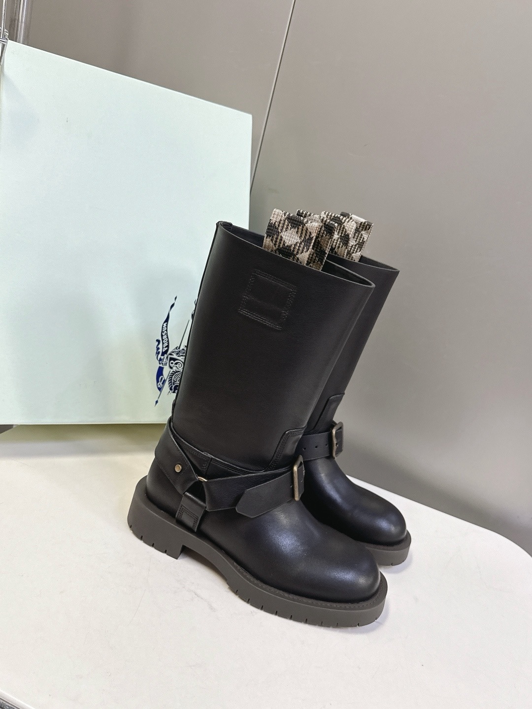 BURBERRY 버버리 롱부츠 블랙 4