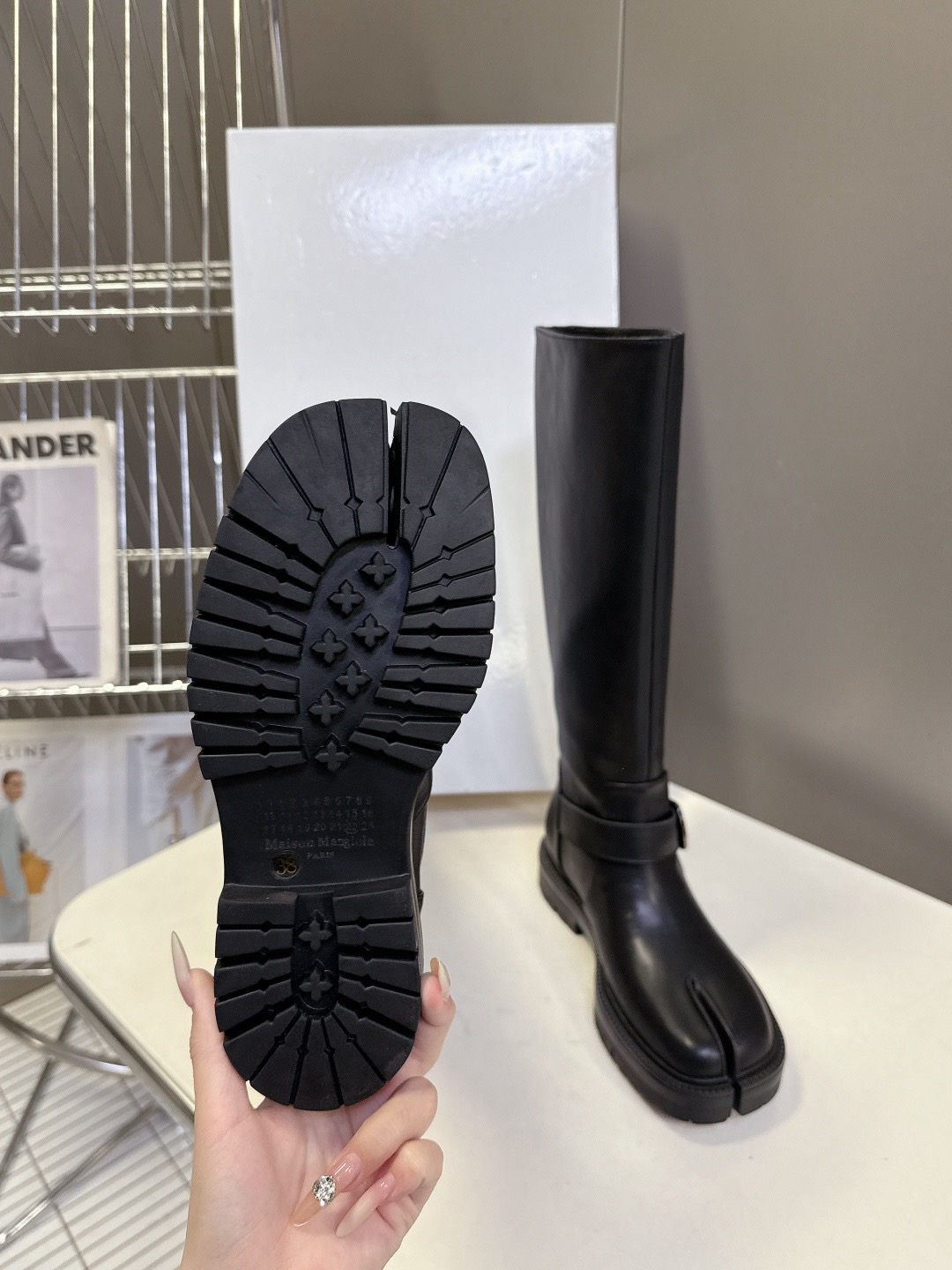 MAISON MARGIELA 마르지엘라 MM6 타비 부츠 블랙 11