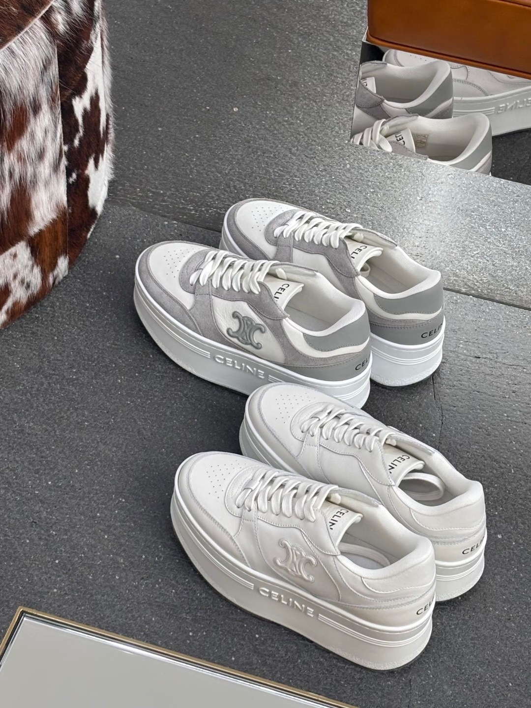 CELINE 셀린느 키높이 스니커즈 화이트 2