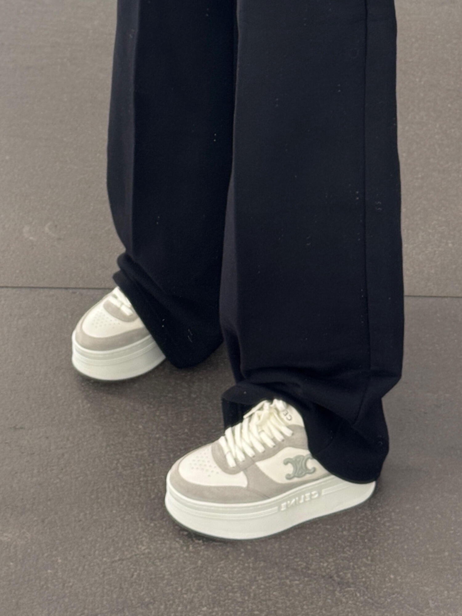 CELINE 셀린느 키높이 스니커즈 화이트 3