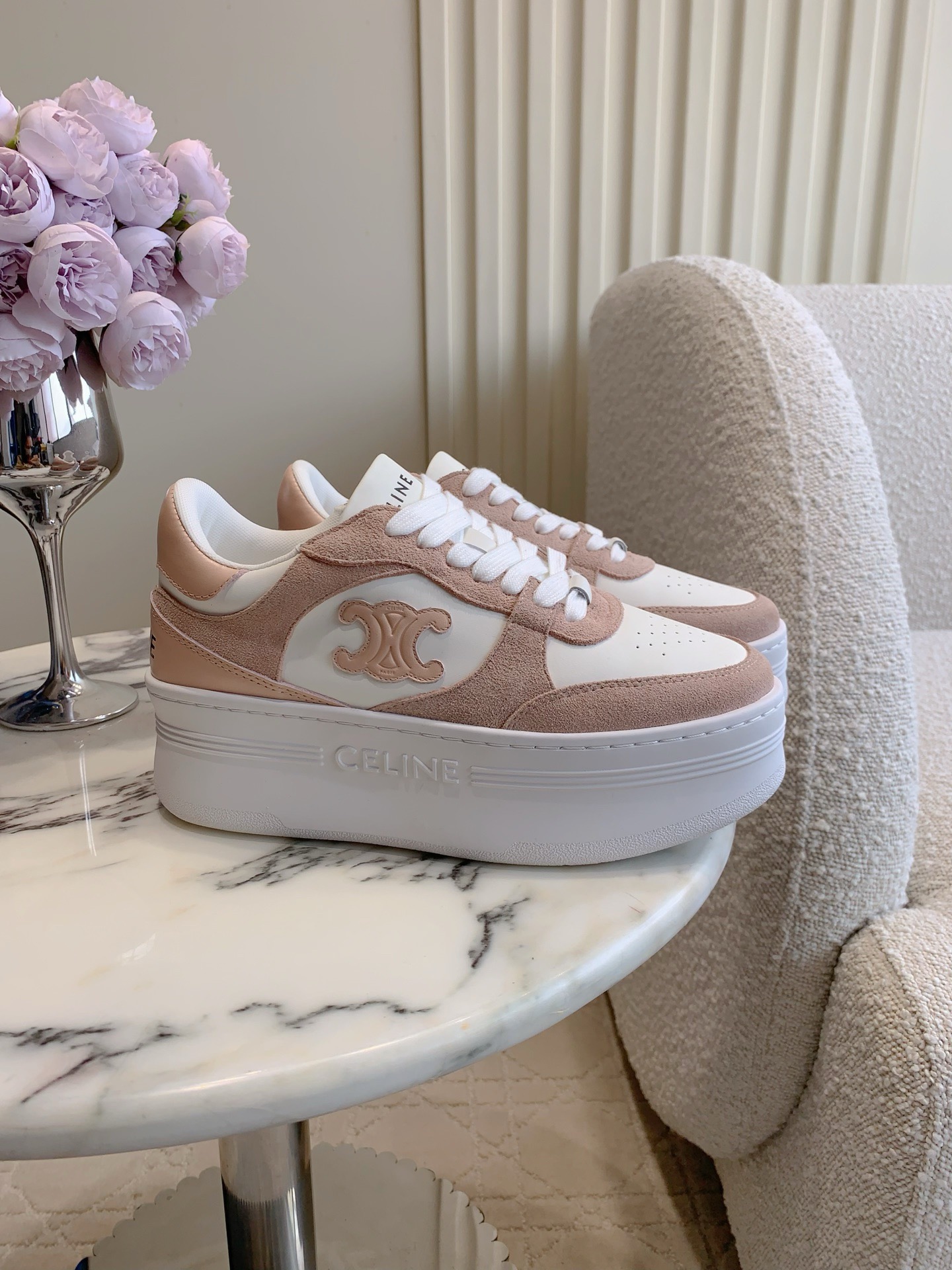 CELINE 셀린느 키높이 스니커즈 화이트 1